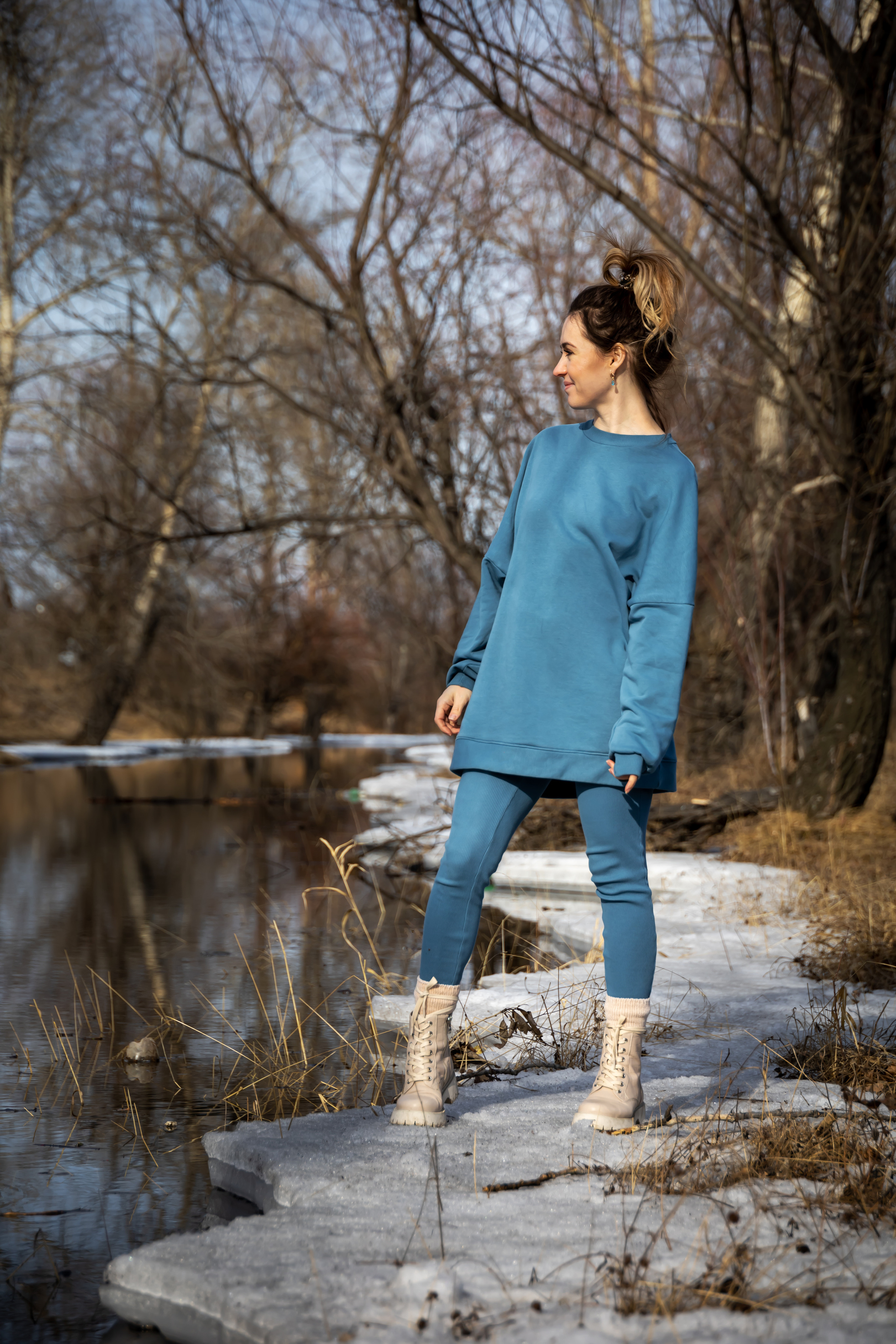 Весна, снег, река. Семейный фотограф в Абакане Любовь Халявина