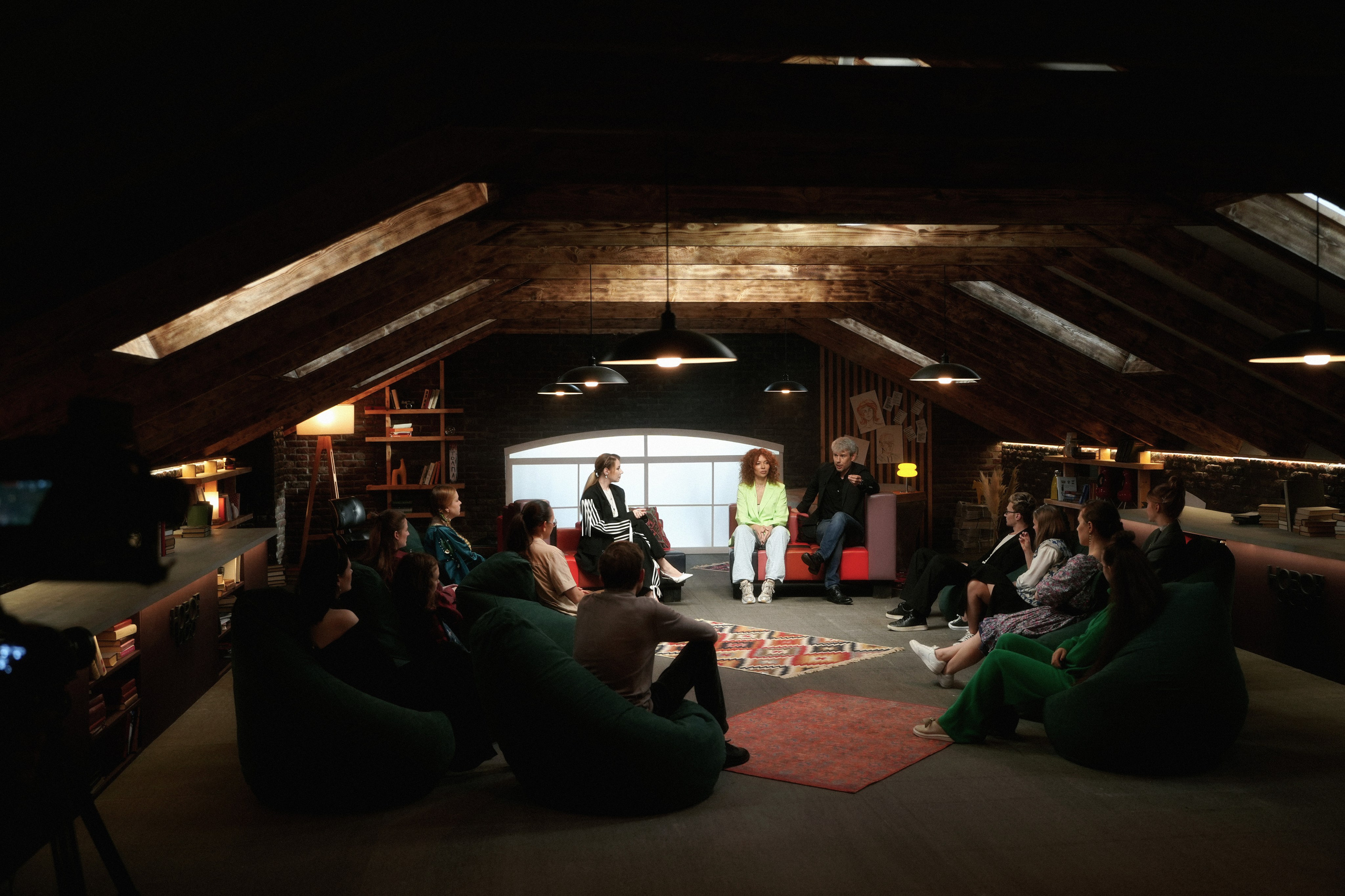 НОВОЕ СЛОВО. ANNA — PHOTOGRAPHER