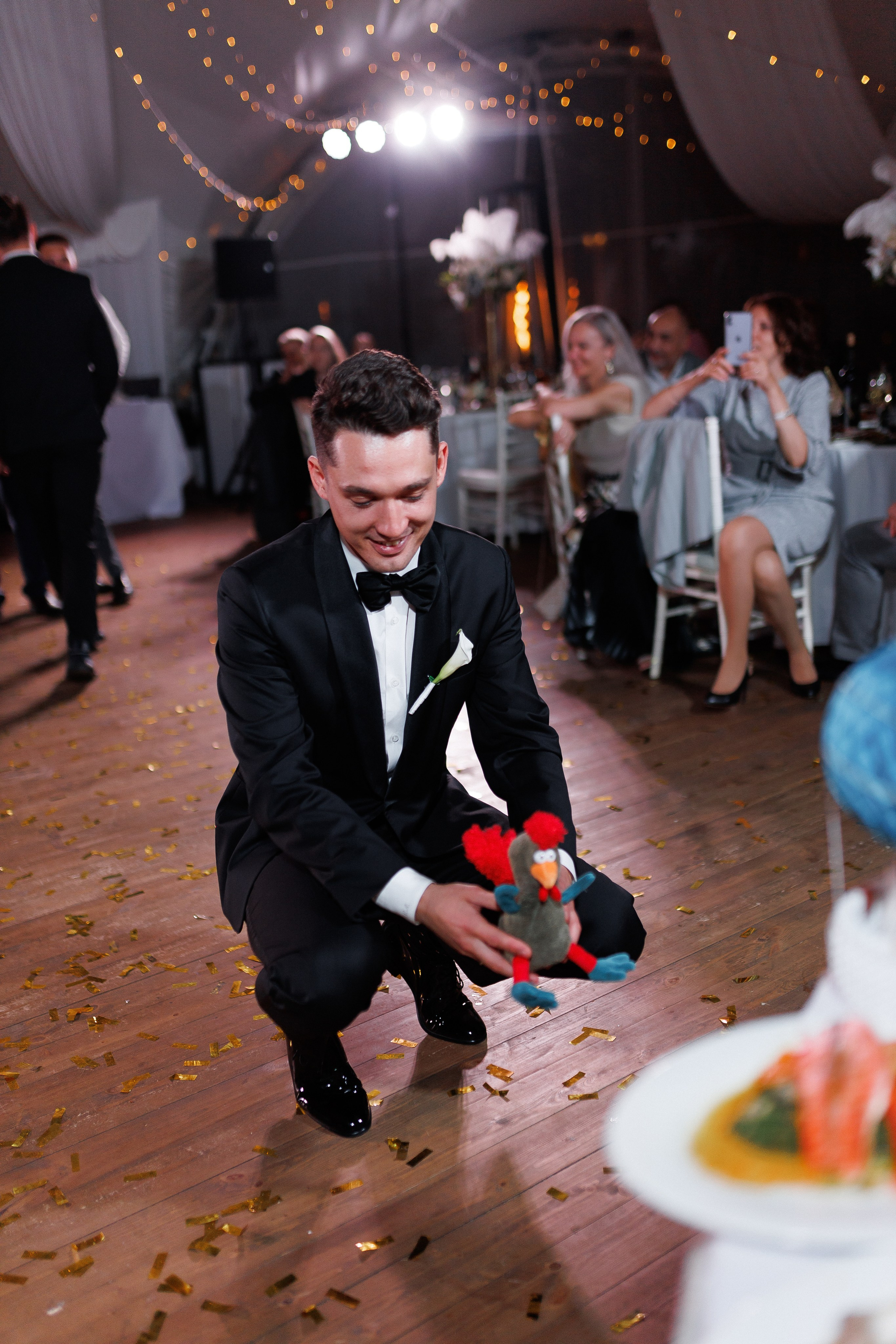 ···. Свадебный фотограф в Санкт-Петербурге Александра Чукавина