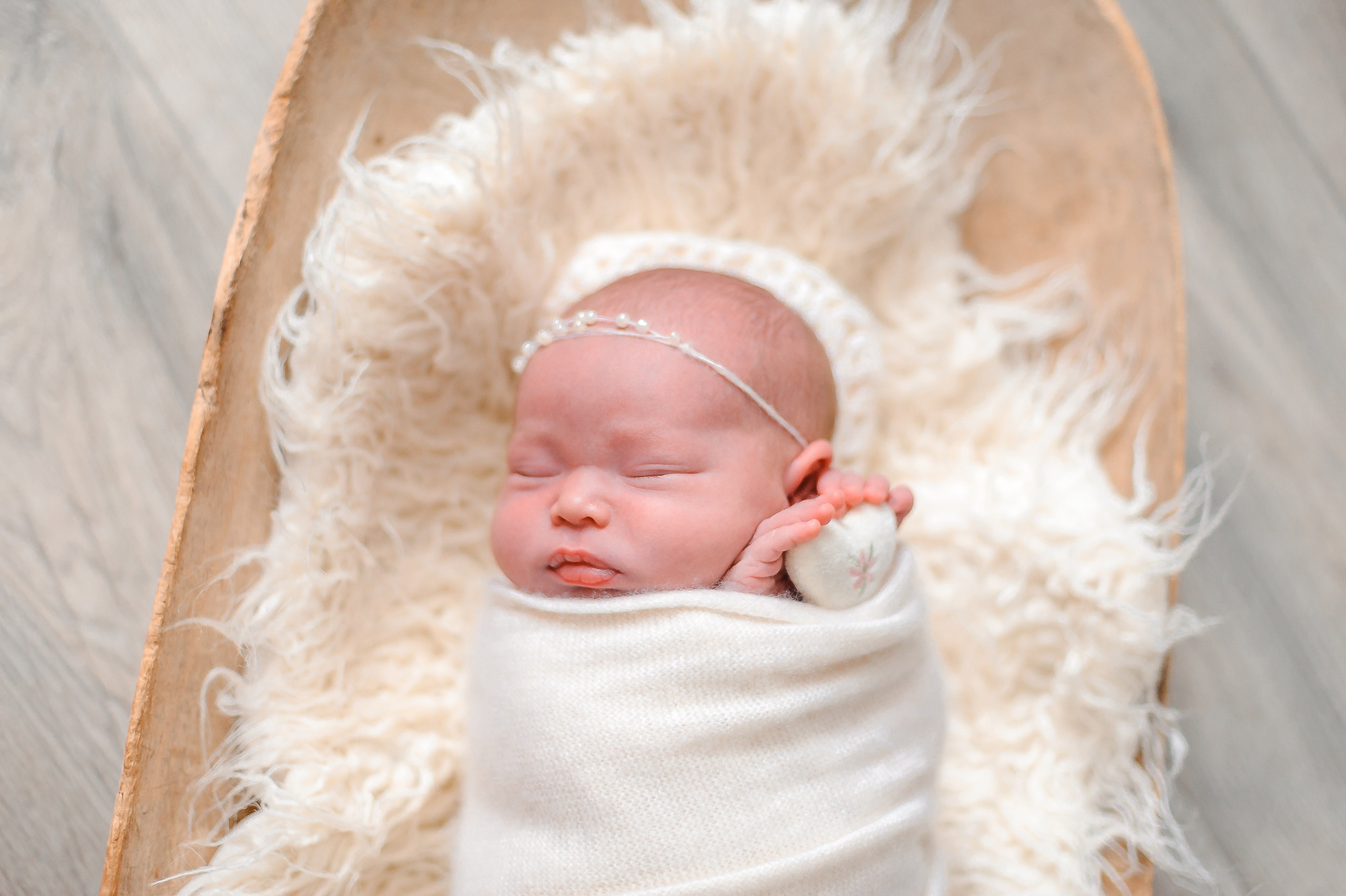 Амелия, 9 дней. Фотограф новорождённых в Йошкар-Оле Ильмира Сидоркина