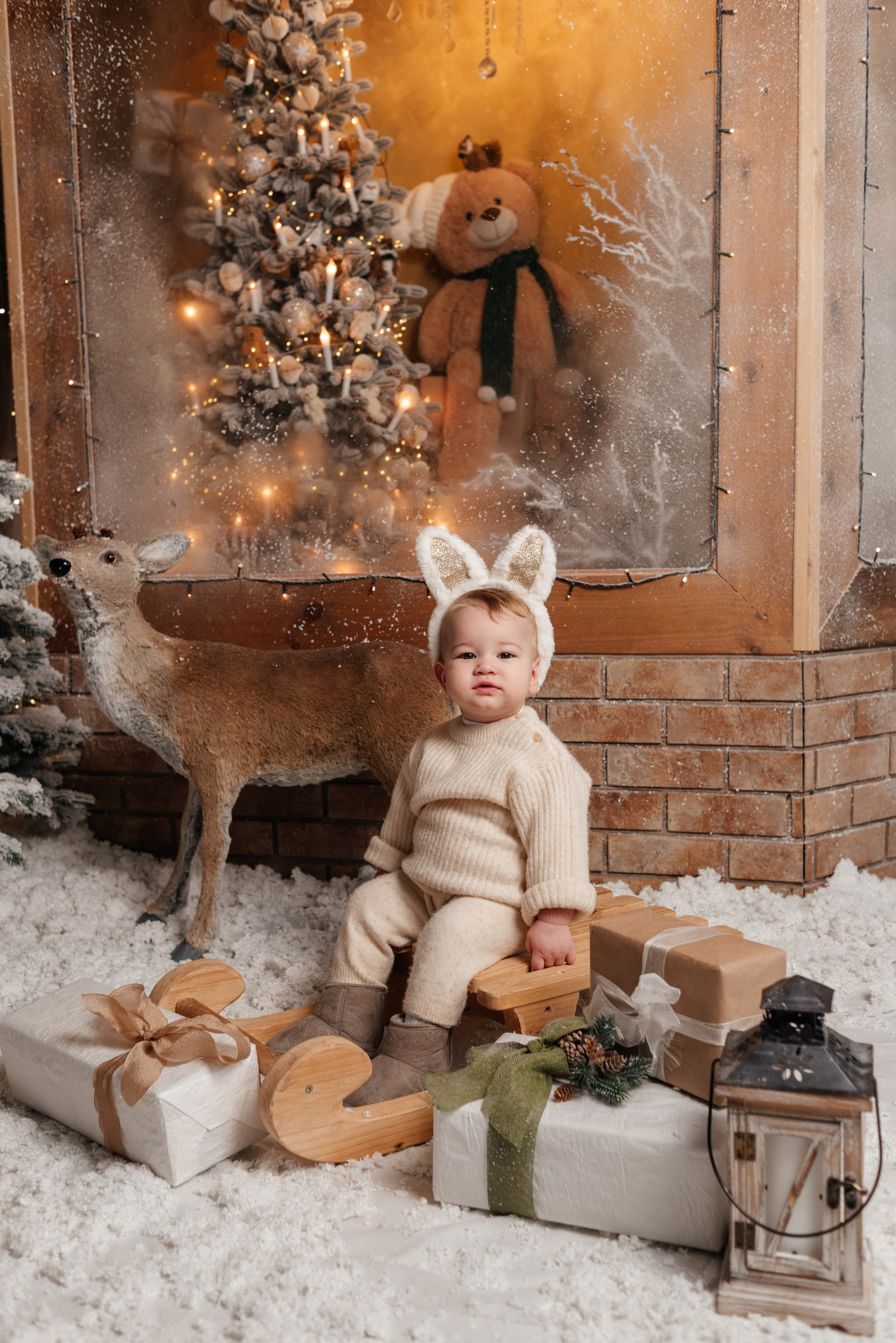 Даяна в новогодней сказке. Семейный и женский фотограф в Новосибирске