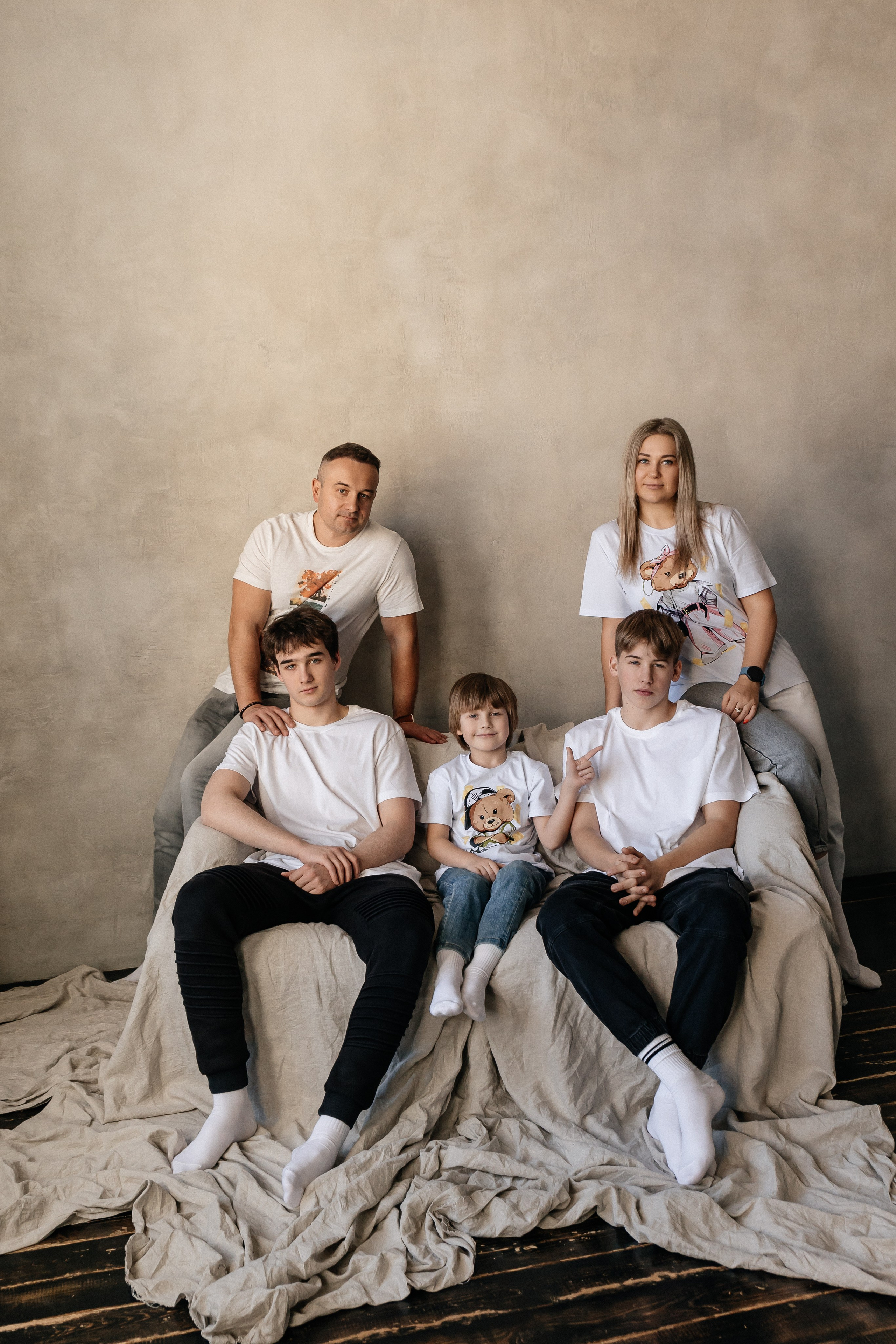 Юлиана, Андрей, Саша, Максим и Миша. Семейный фотограф Минск Усова Ольга