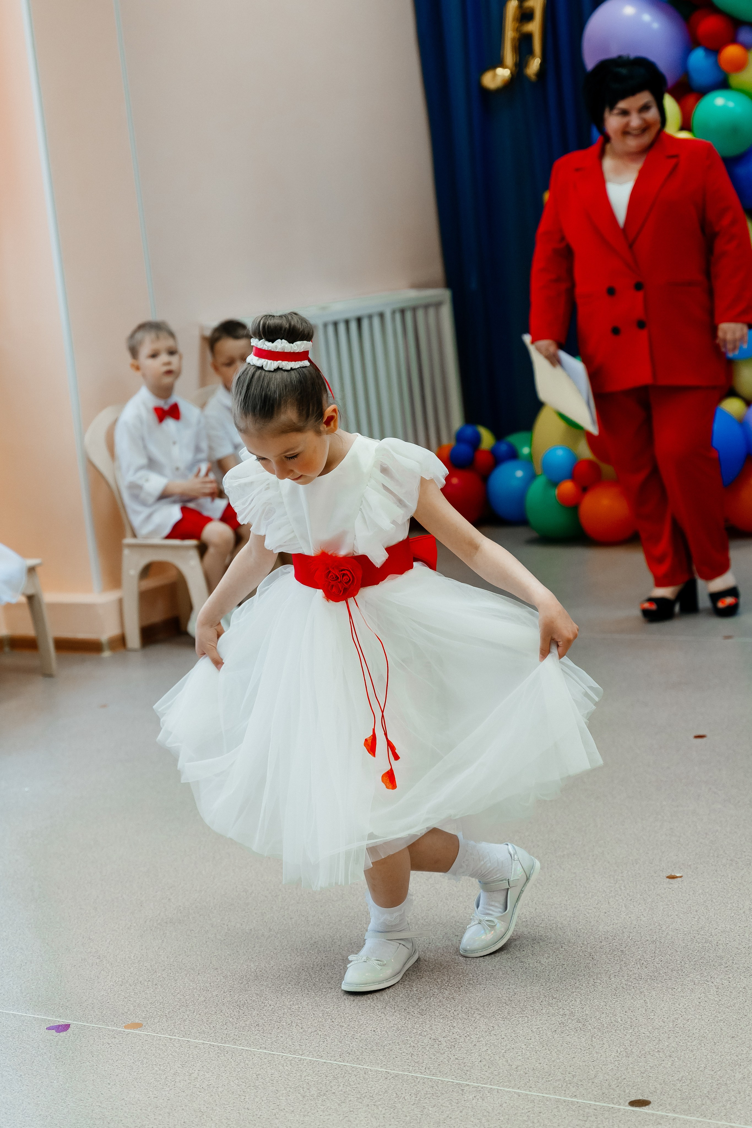 Репортаж с выпускного. Пример 3. Фотограф Ким Наталья в Красноярске