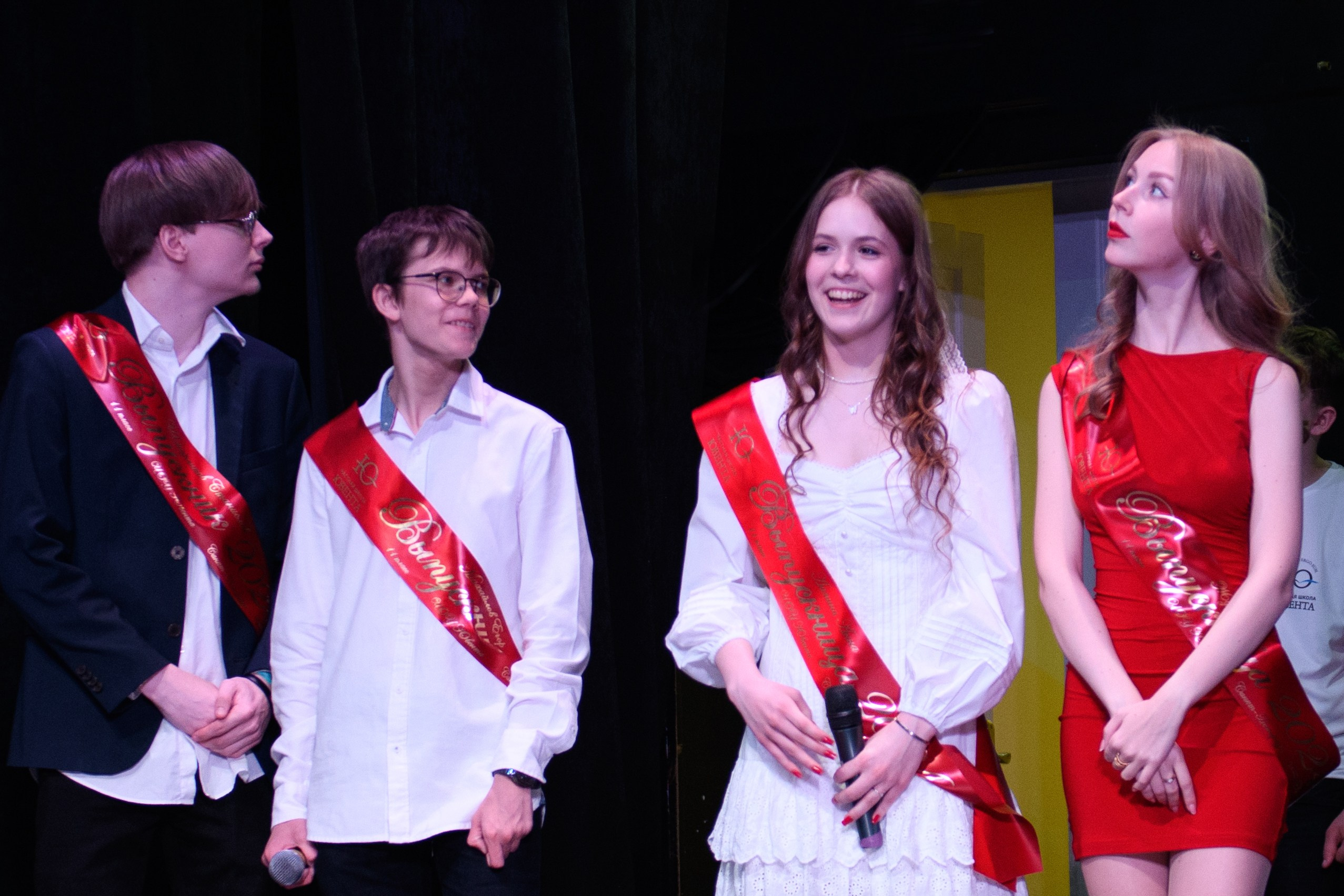 Фотосъёмка торжественного вечера выпускников. Организация и проведение фотосъемок в Санкт-Петербурге. Фотограф Смирягин Илья