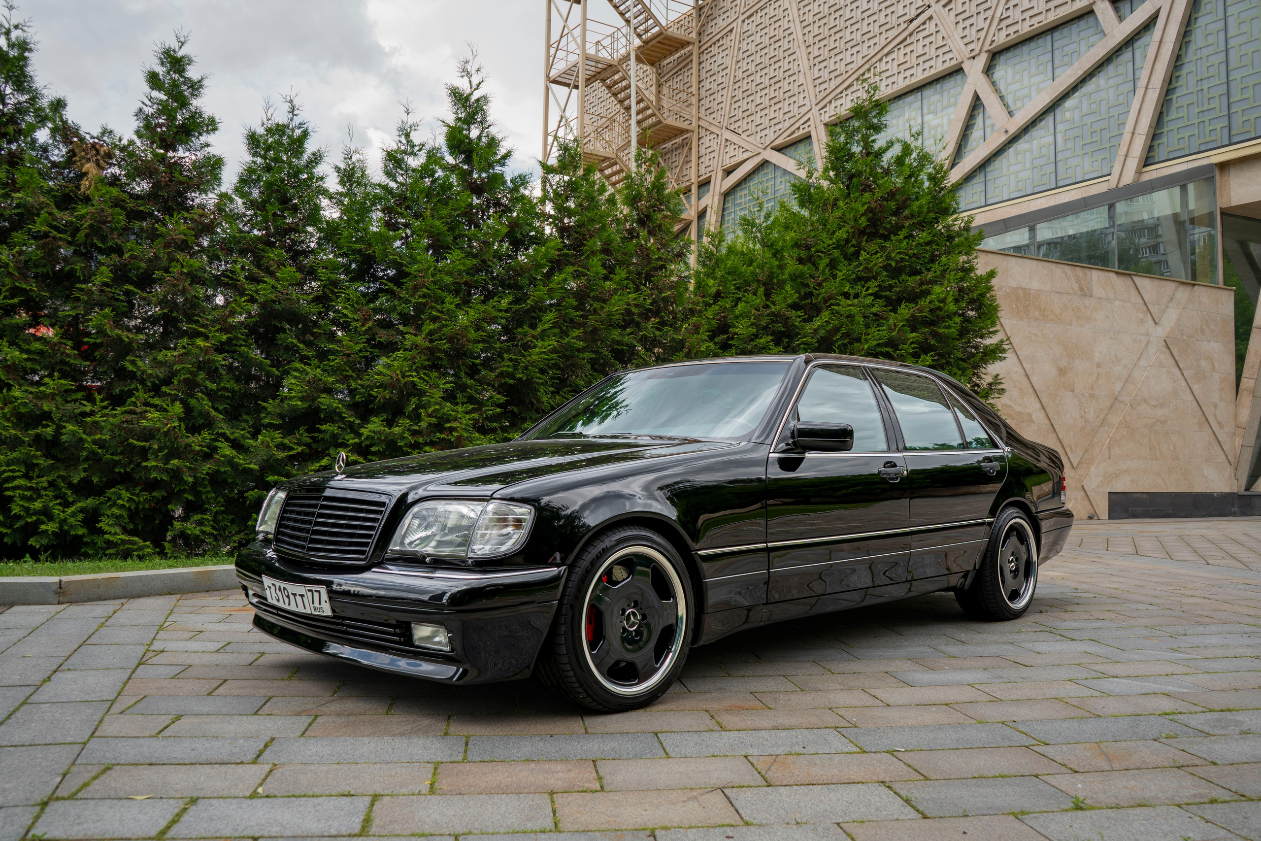 Mercedes W140. Автомобильный фотограф Ногинск Денис Городок