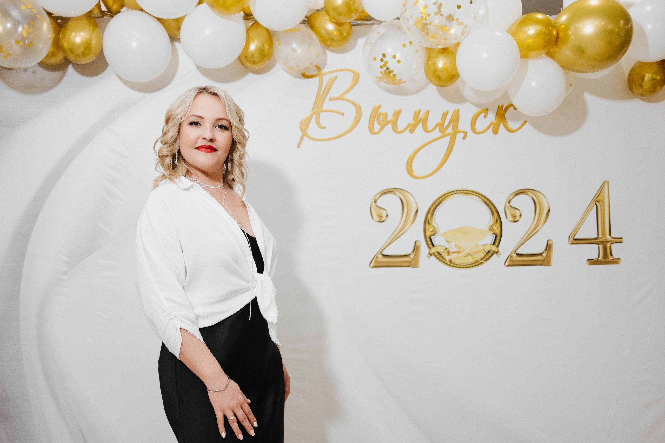 Выпускной 11 класс школы № 30. Свадебный и репортажной фотограф Денис Ожигин в Краснодаре и Краснодарском крае