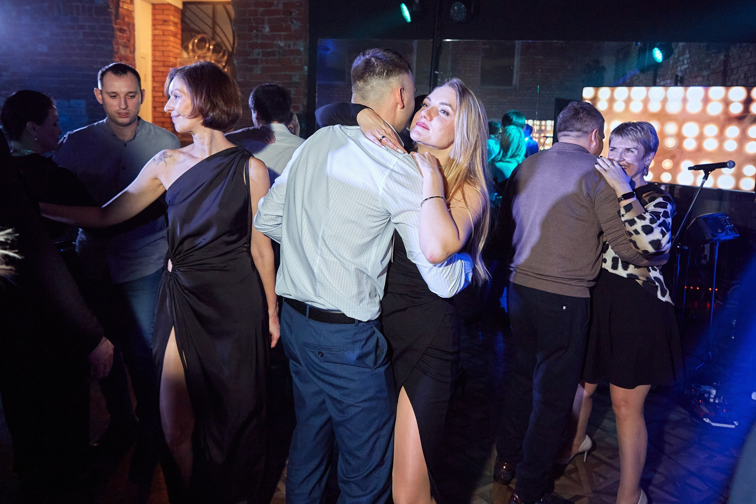 Компания Clarity / Пространство HIDE. Антон Артюшин, портретный фотограф. Москва