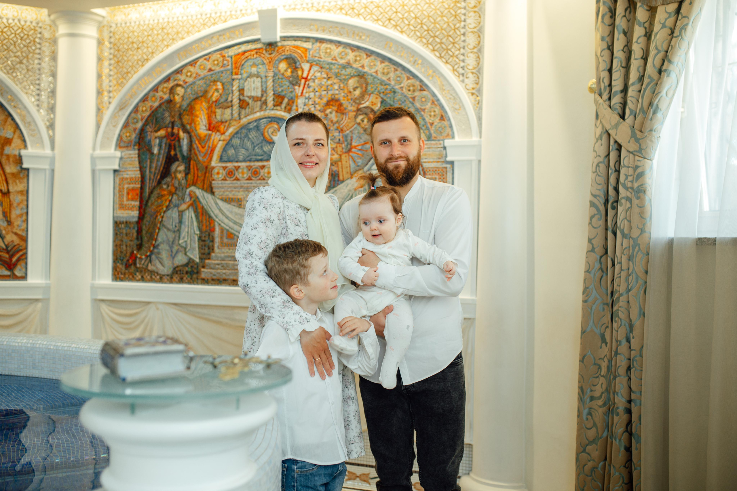 Таинство крещения Ксении, Храм Святой Живоначальной Троицы, Минск