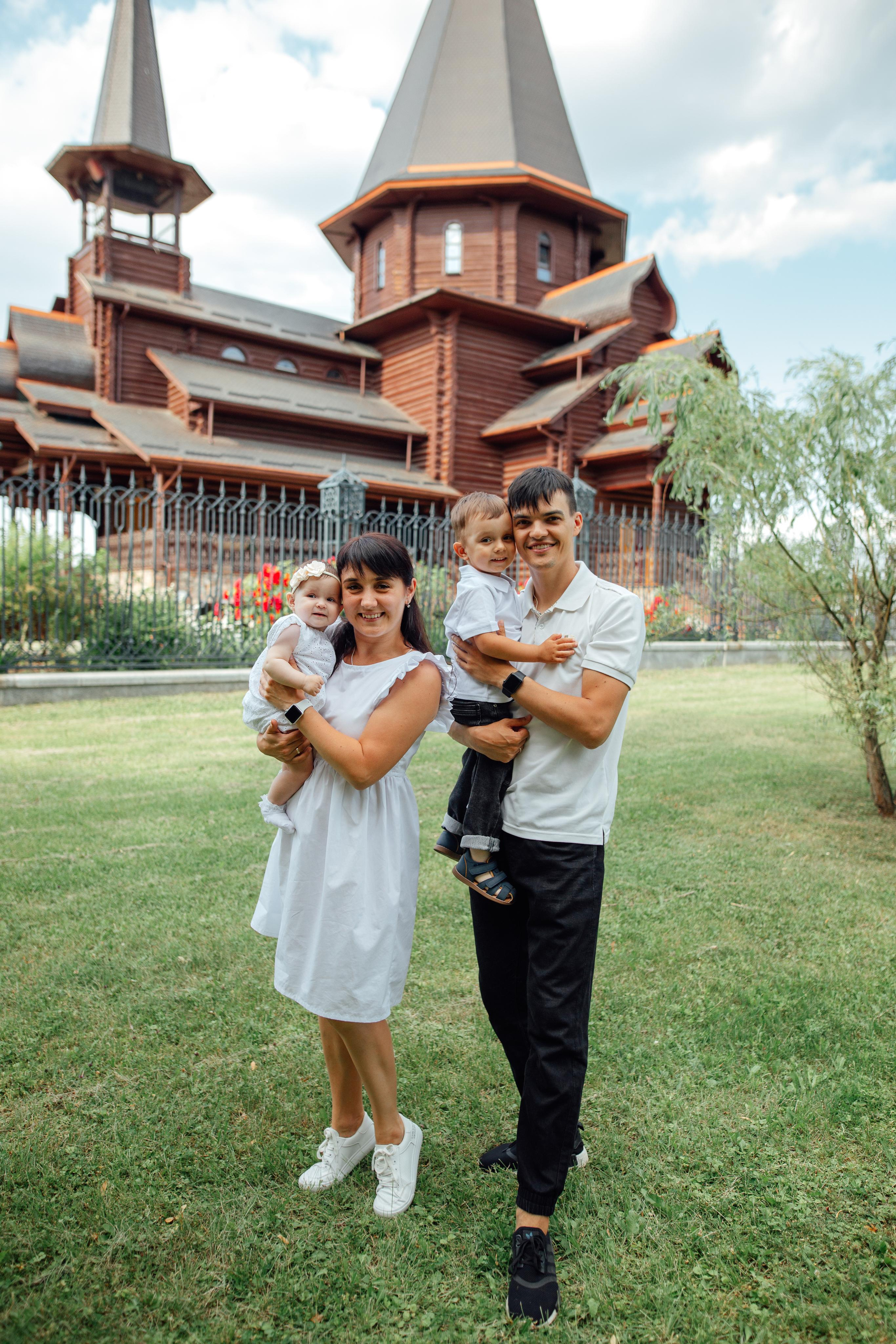 Таинство крещения Ники, Храм Святой Живоначальной Троицы, Минск 02.07.2022