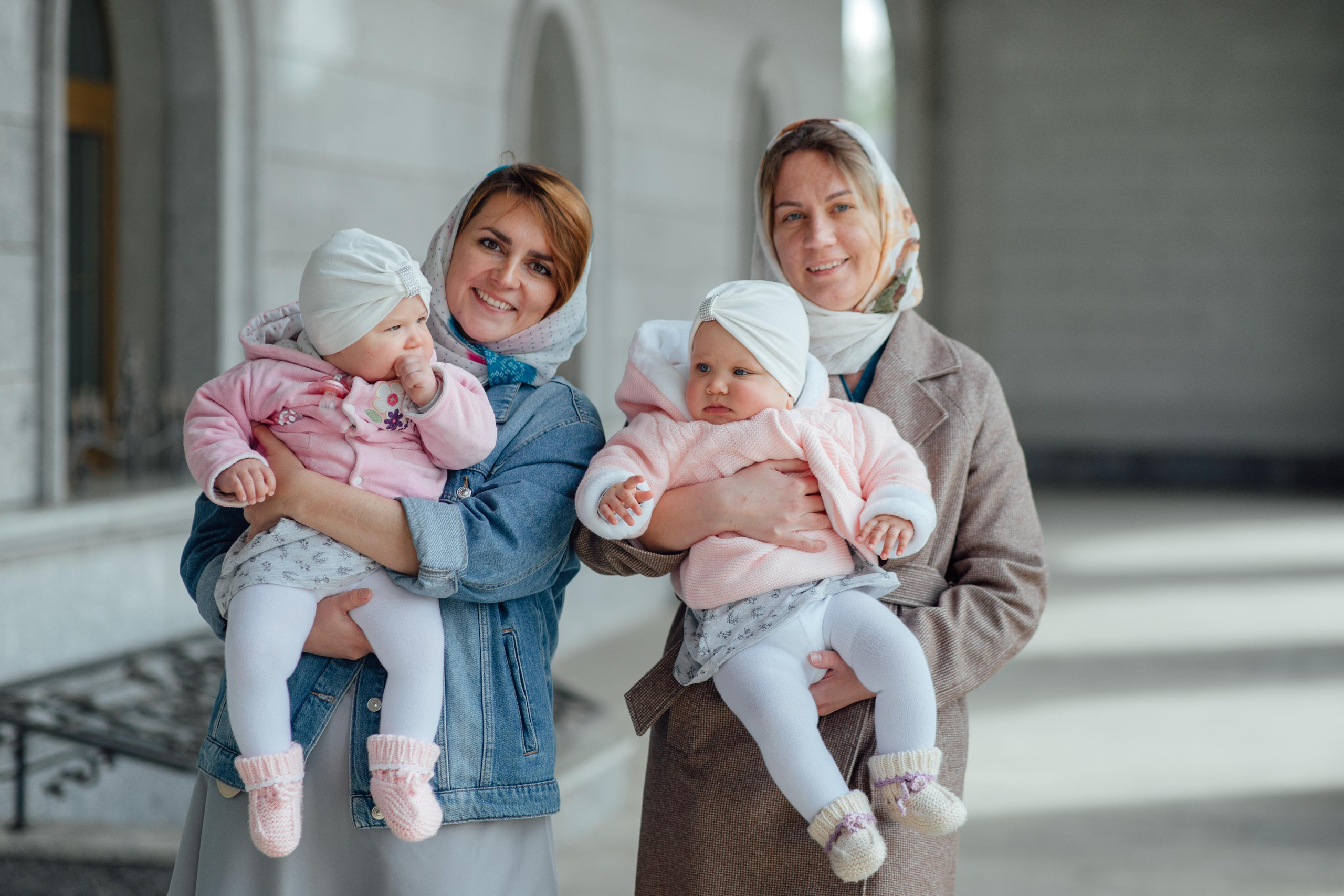 Таинство крещения Арины и Полины, Храм Святой Живоначальной Троицы, Минск