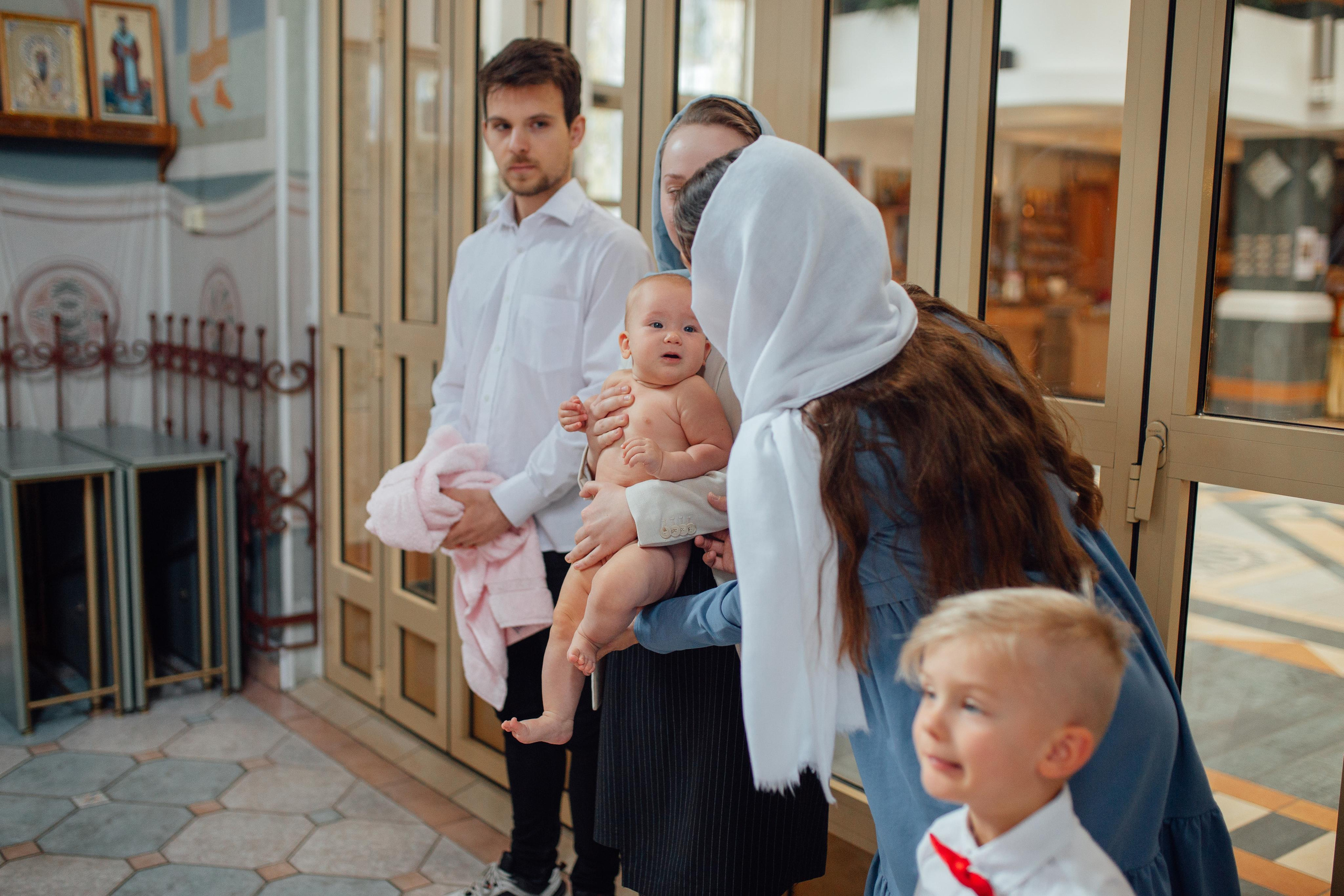 Таинство крещения Агаты, 30 апреля 2022 года
