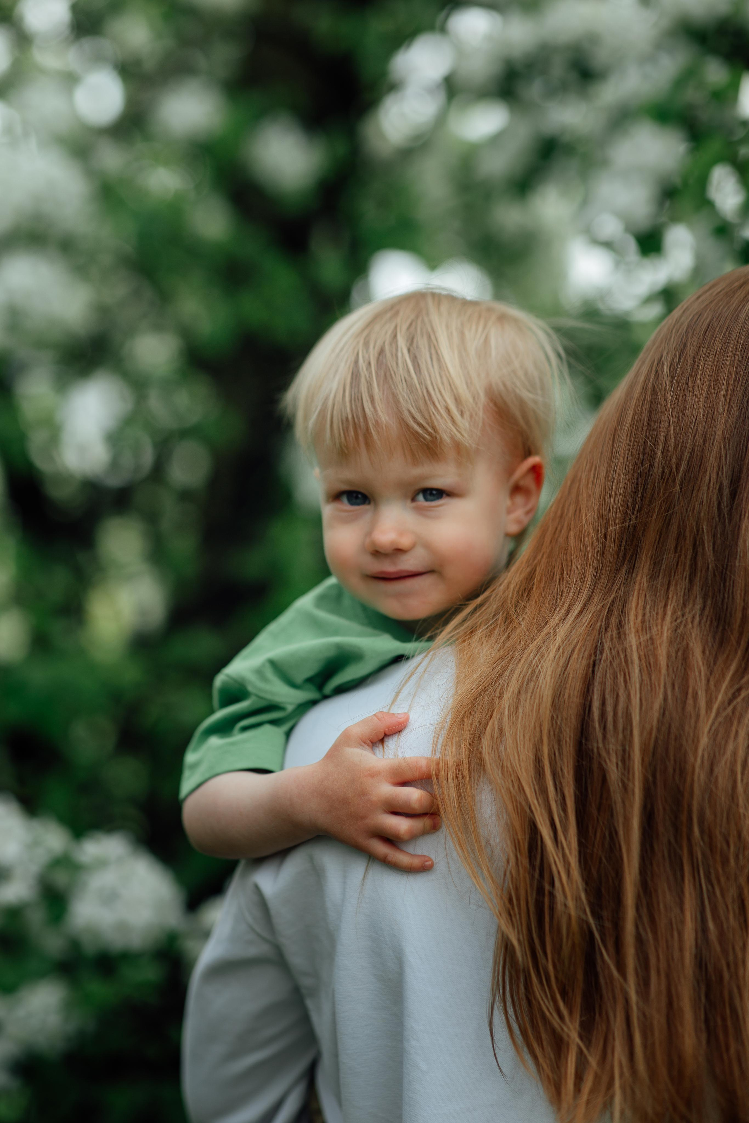 У пышного белого дерева, май 2022