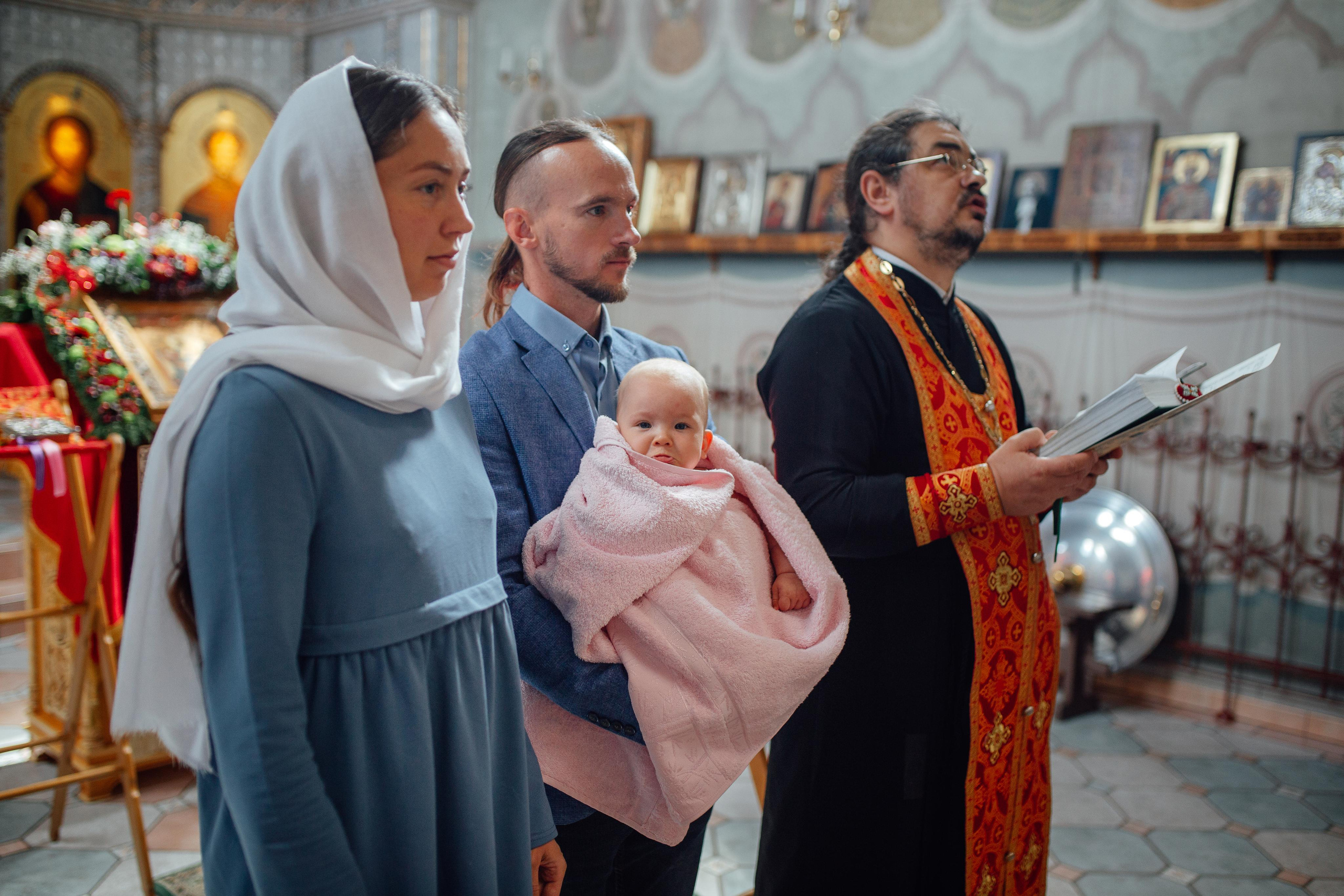 Таинство крещения Агаты, 30 апреля 2022 года