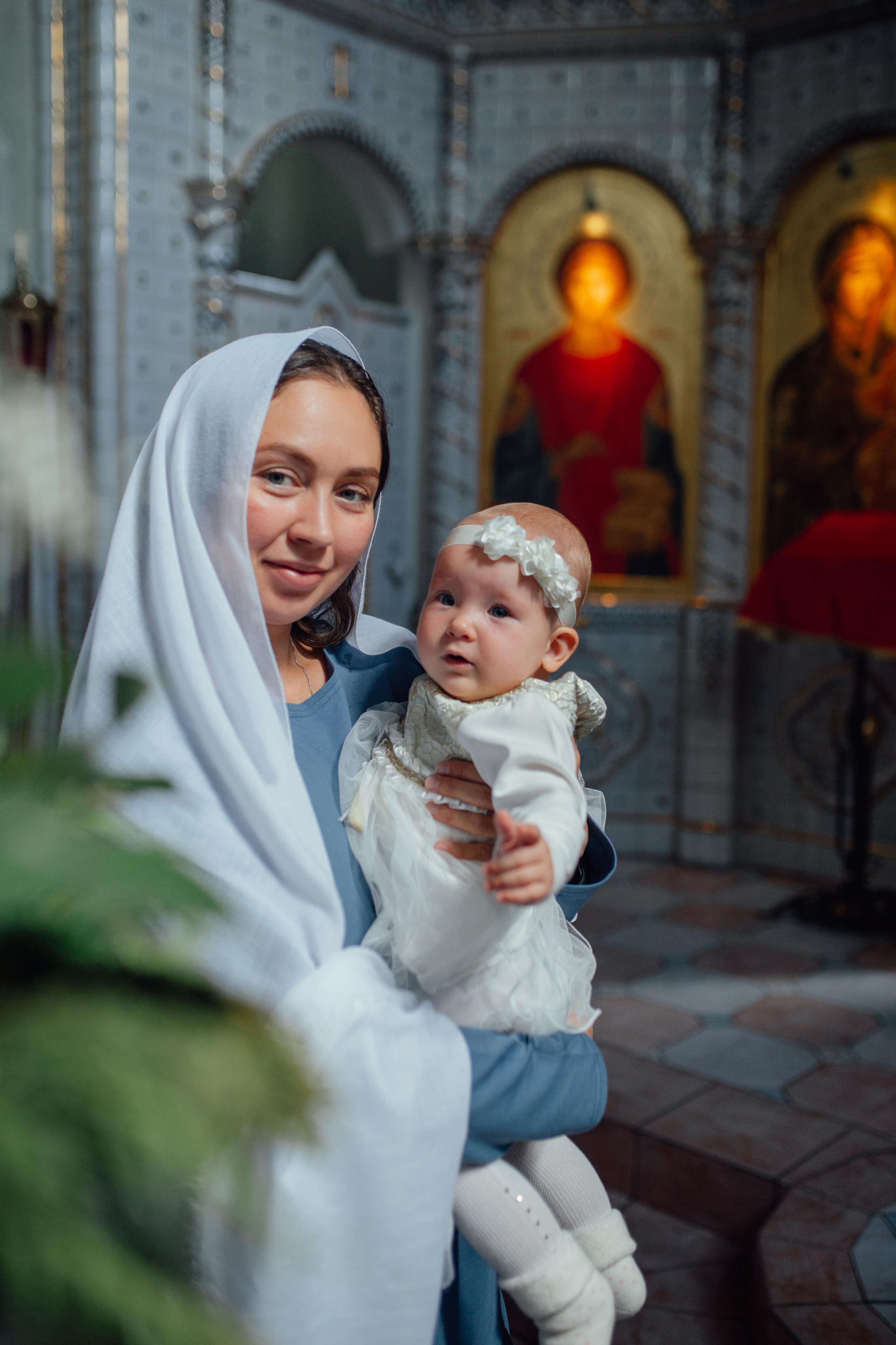 Таинство крещения Агаты, 30 апреля 2022 года