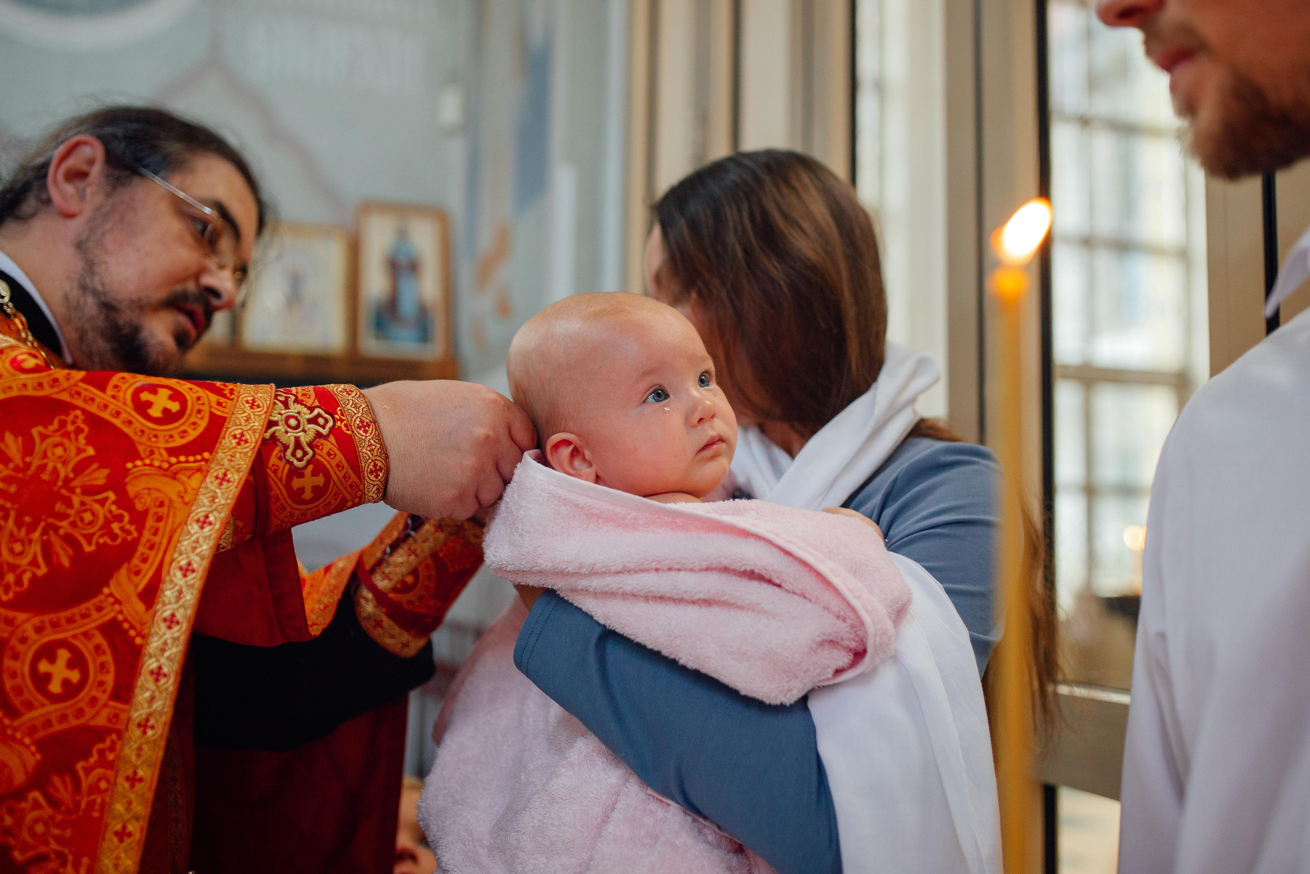 Таинство крещения Агаты, 30 апреля 2022 года