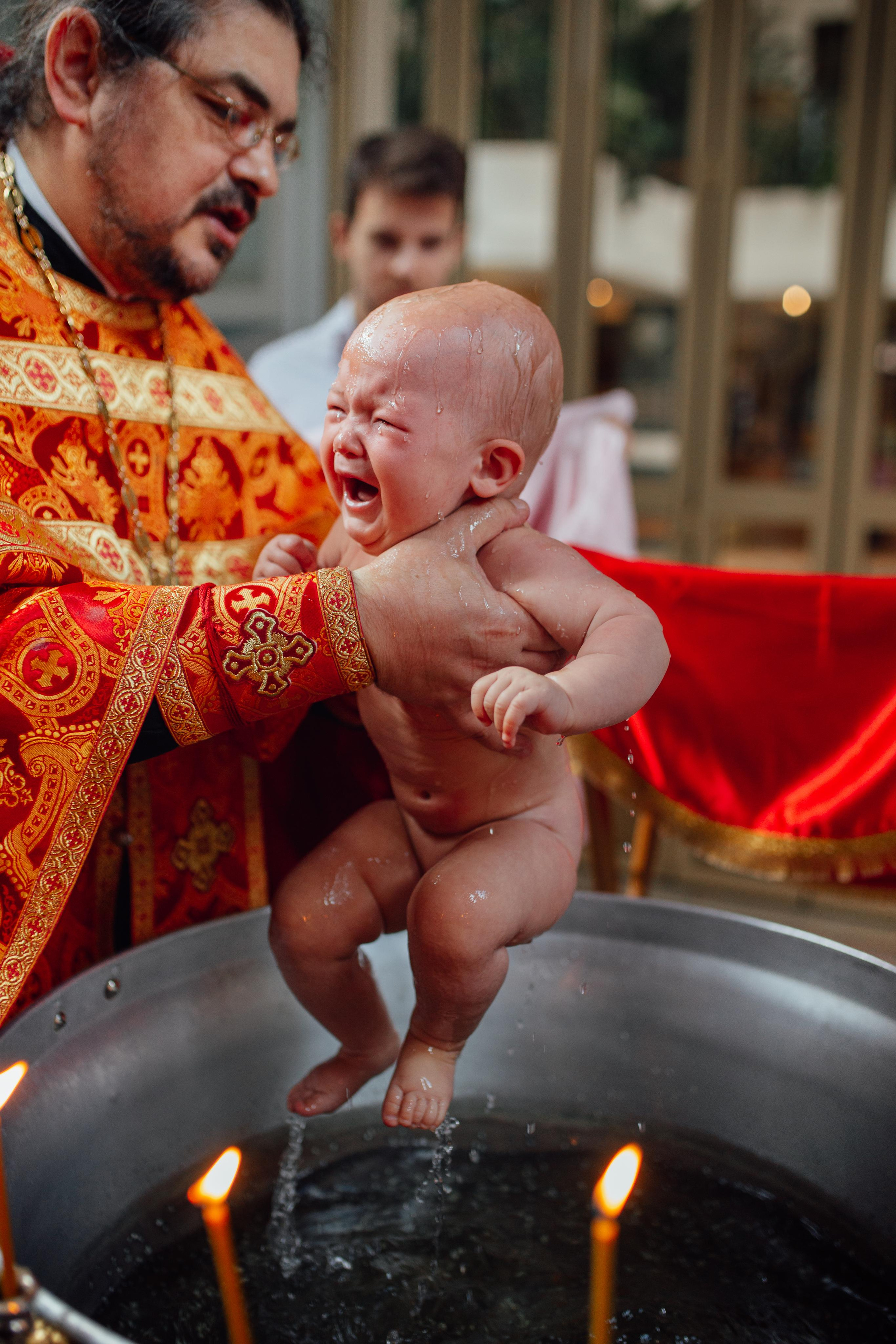 Таинство крещения Агаты, 30 апреля 2022 года