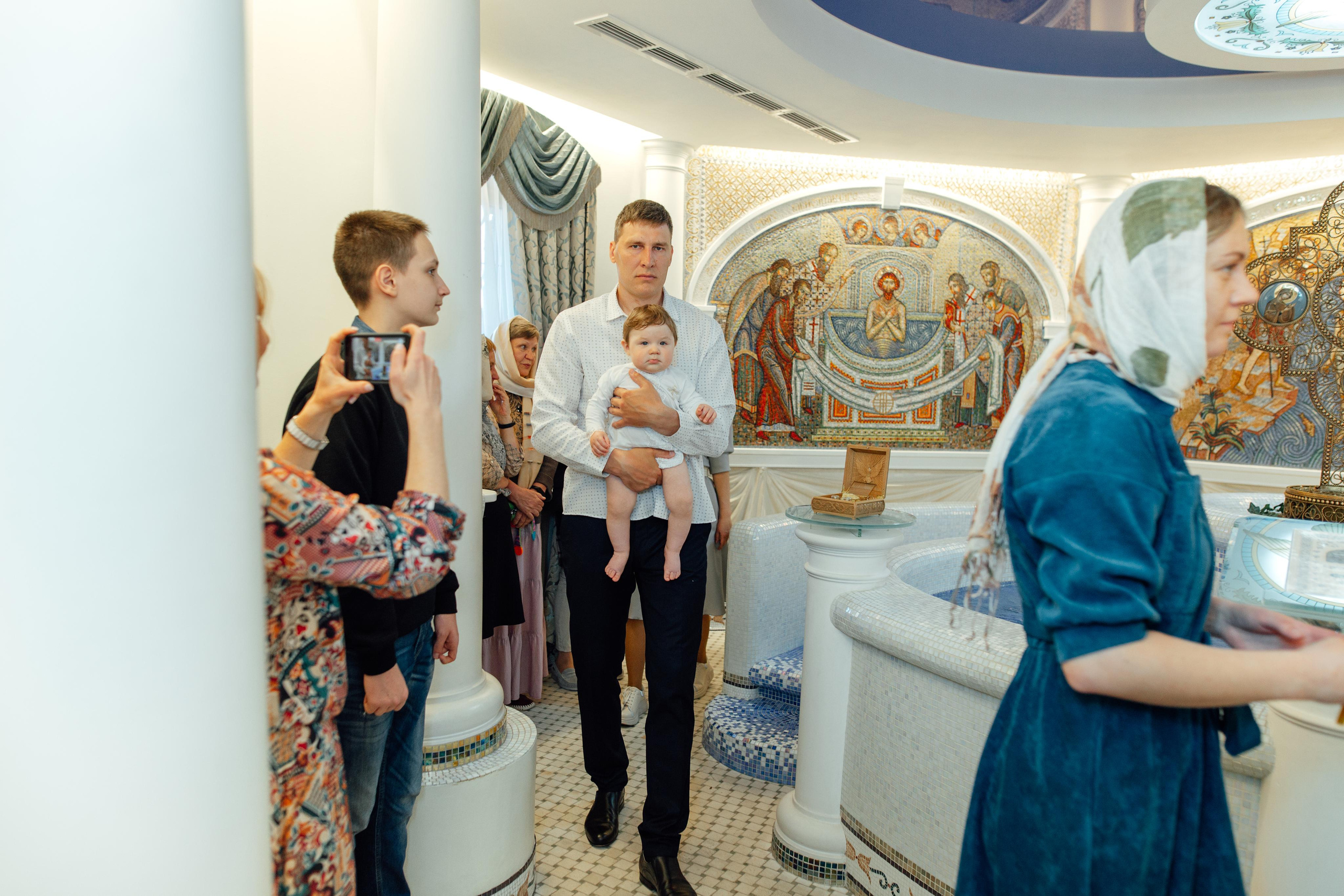 Таинство крещения Арины и Полины, Храм Святой Живоначальной Троицы, Минск