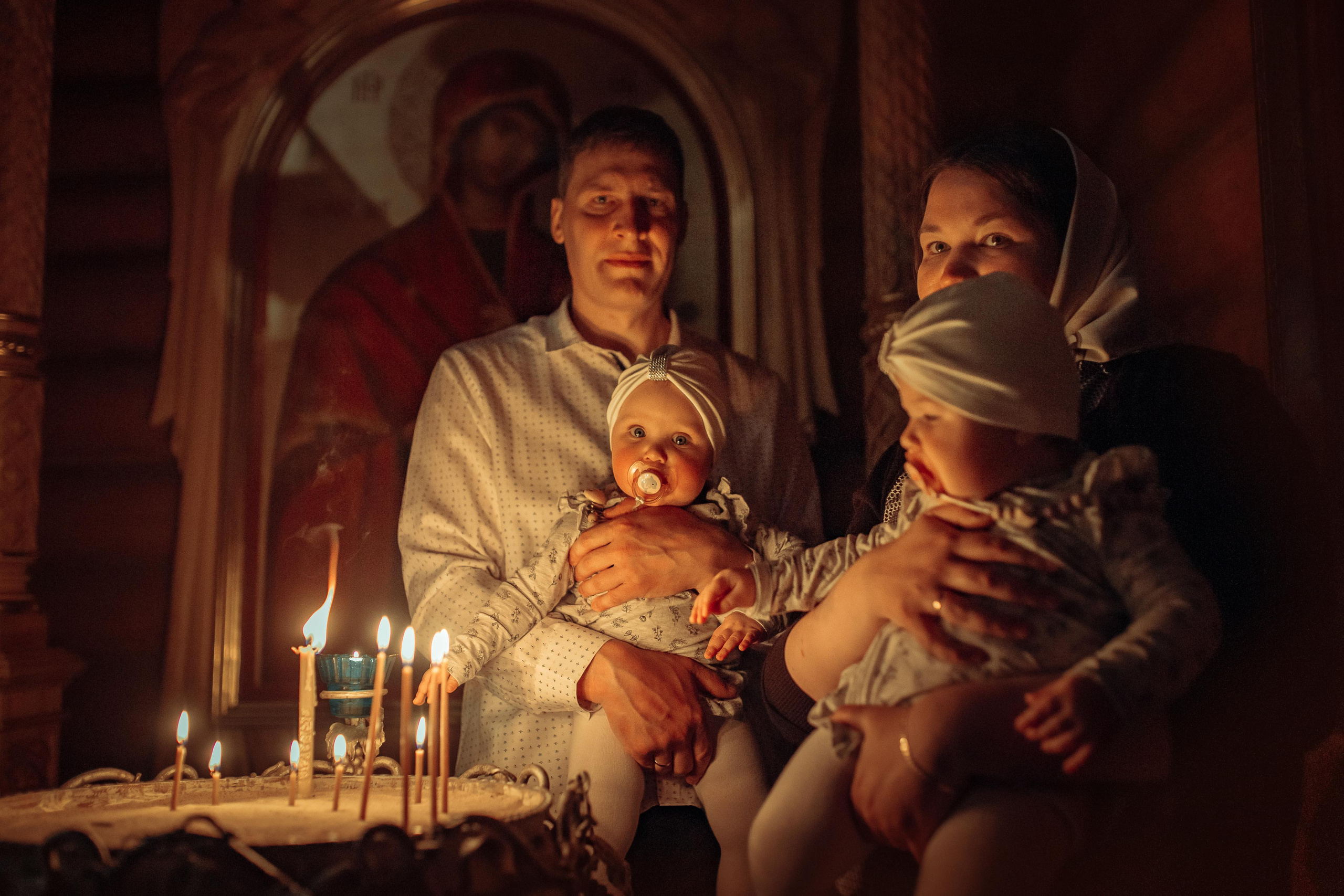 Таинство крещения Арины и Полины, Храм Святой Живоначальной Троицы, Минск