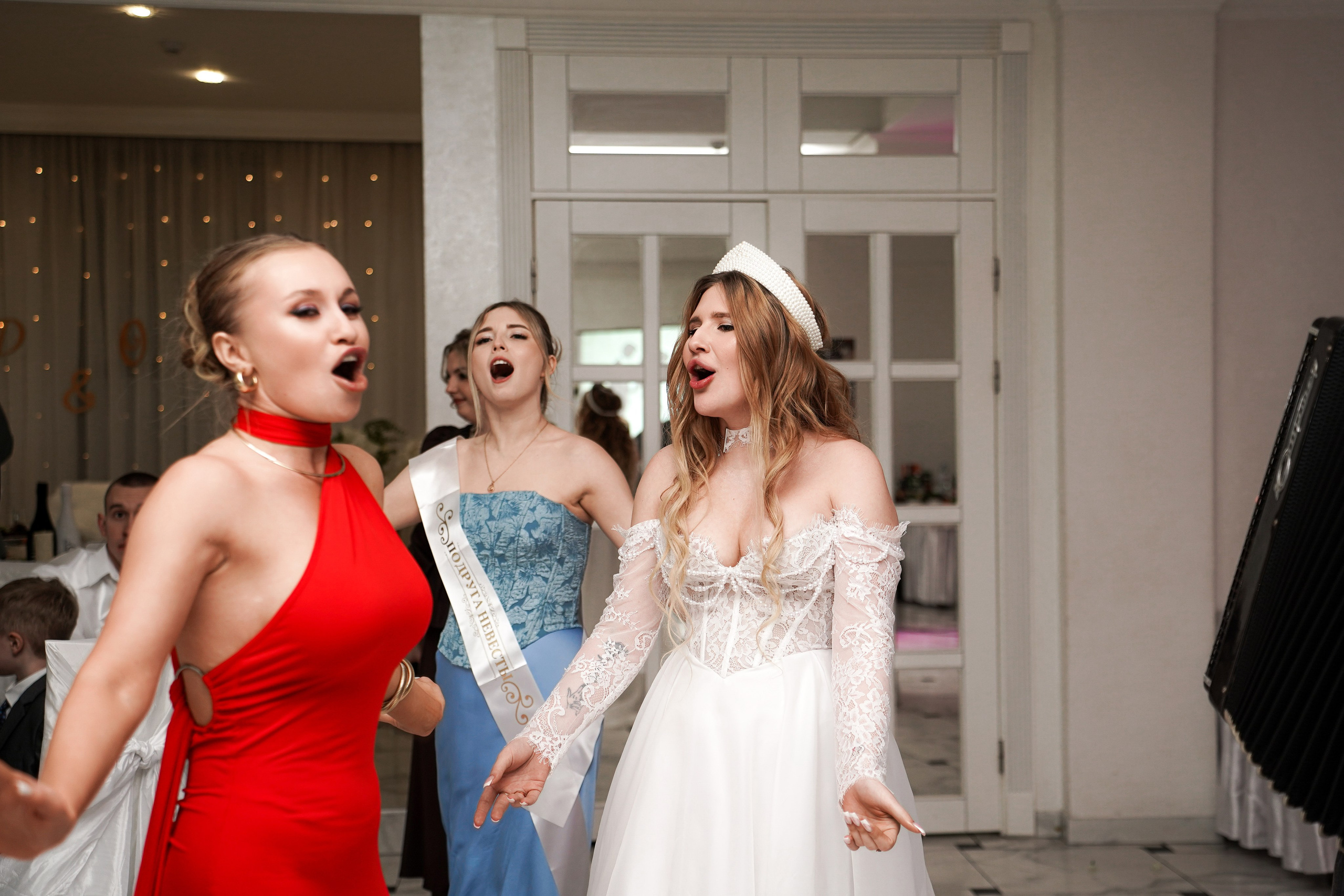 Свадебный банкет в ресторане «Верона». Свадебный фотограф в Ростове-на-Дону. Таинство Крещения и Венчания, семейные фотосессии. Алёна Чёботова