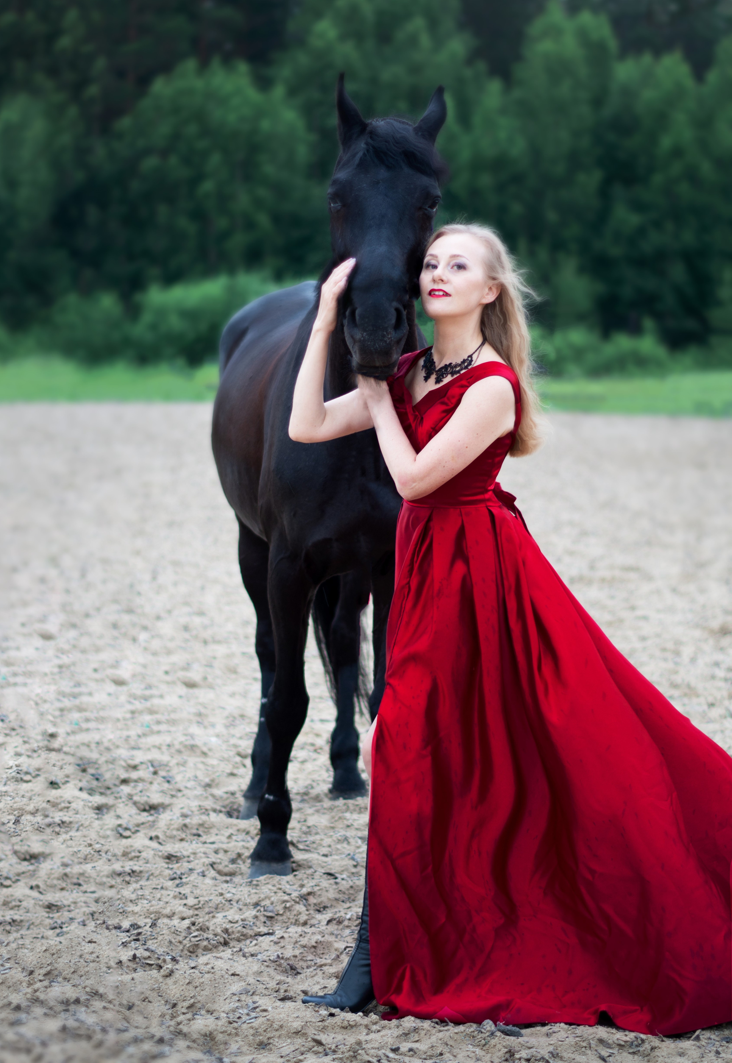 Фотограф Марина Доглядная Челябинск фотосессии с лошадьми, мотоциклами