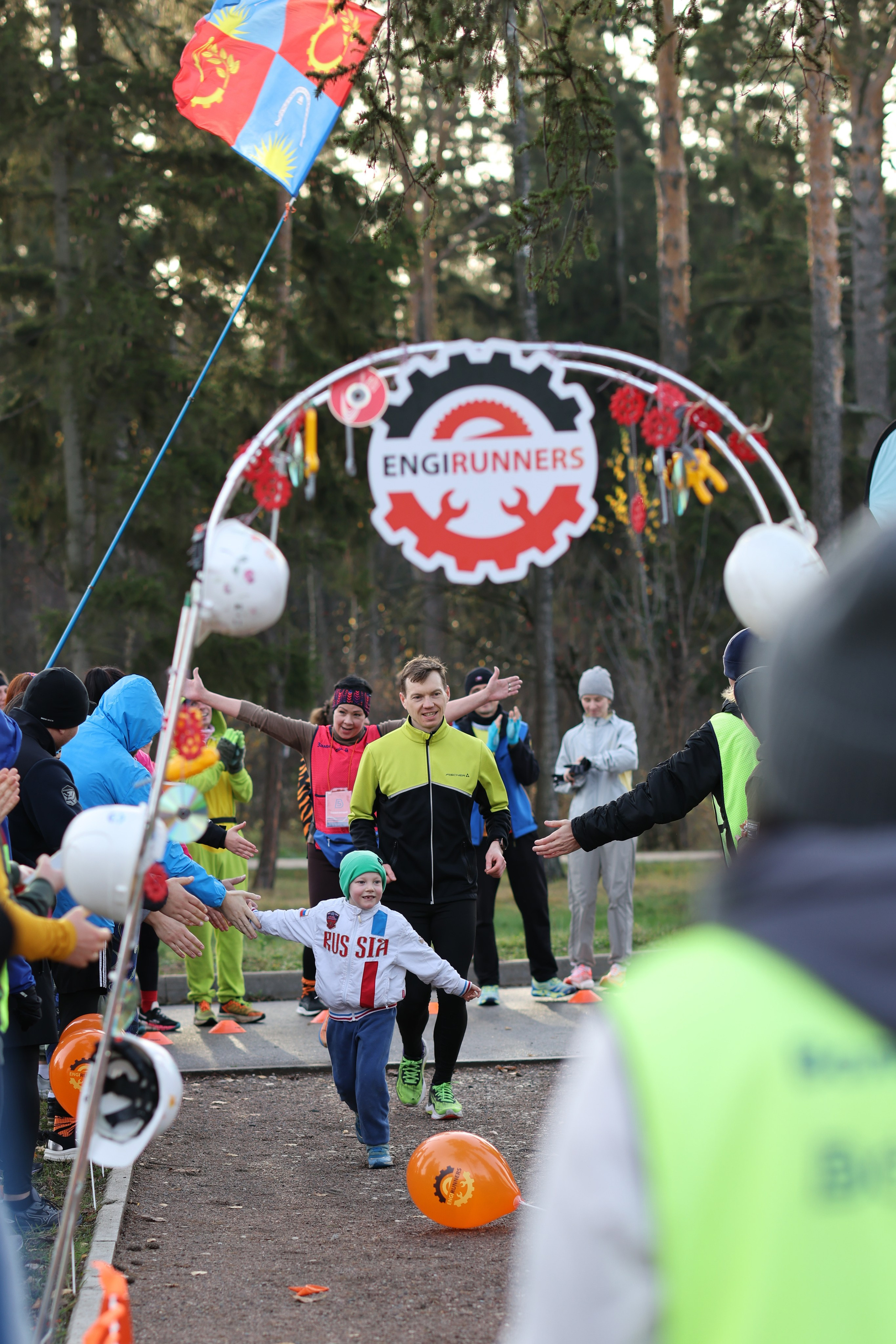 5 вёрст в Пестовском парке (Балашиха), 08.11.25. Фотограф Сергей Ловкий