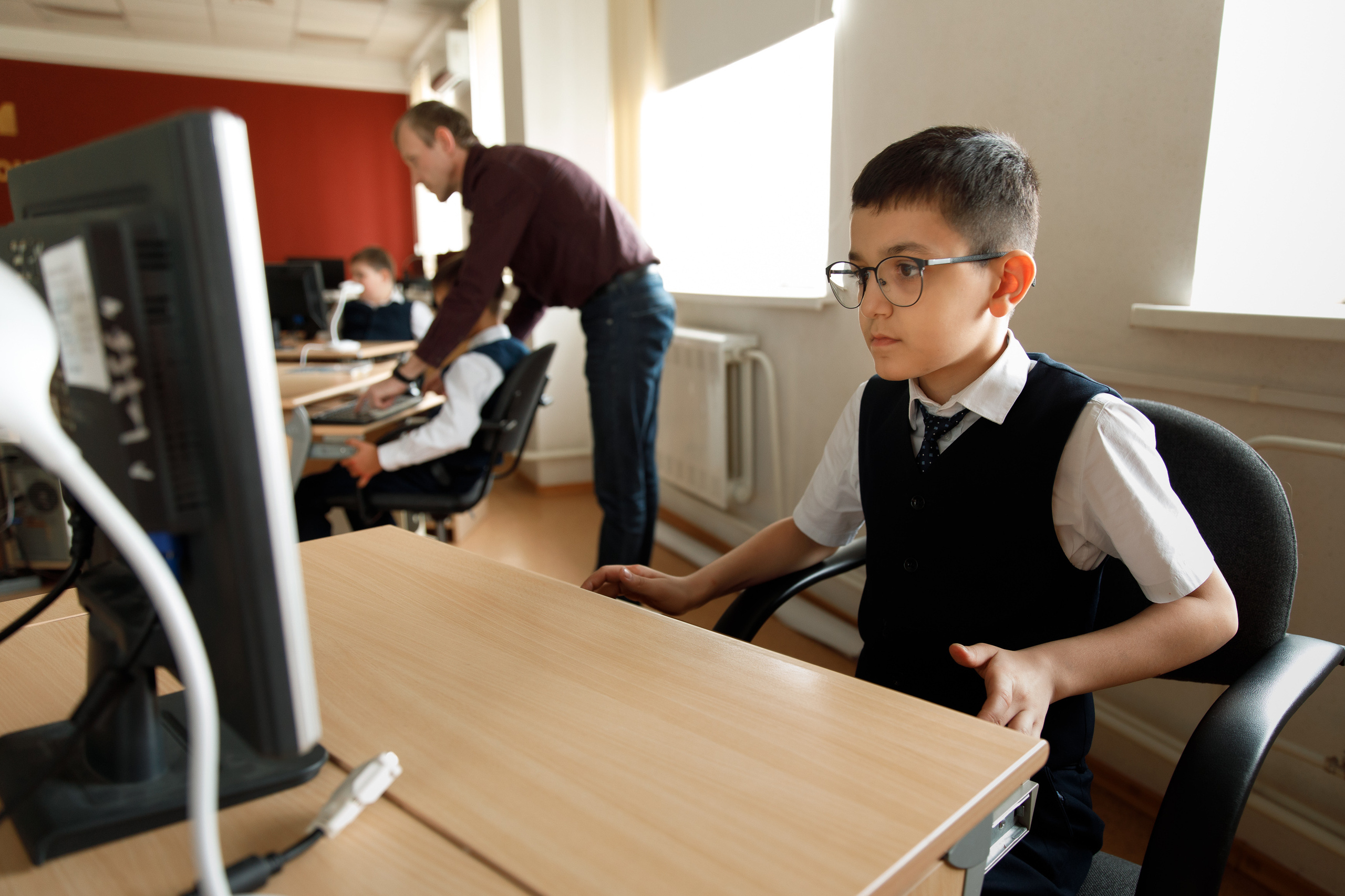 Школа «Кристалл» | 2 класс. Свадебный, семейный и школьный фотограф в Сызрани Максим Баталов