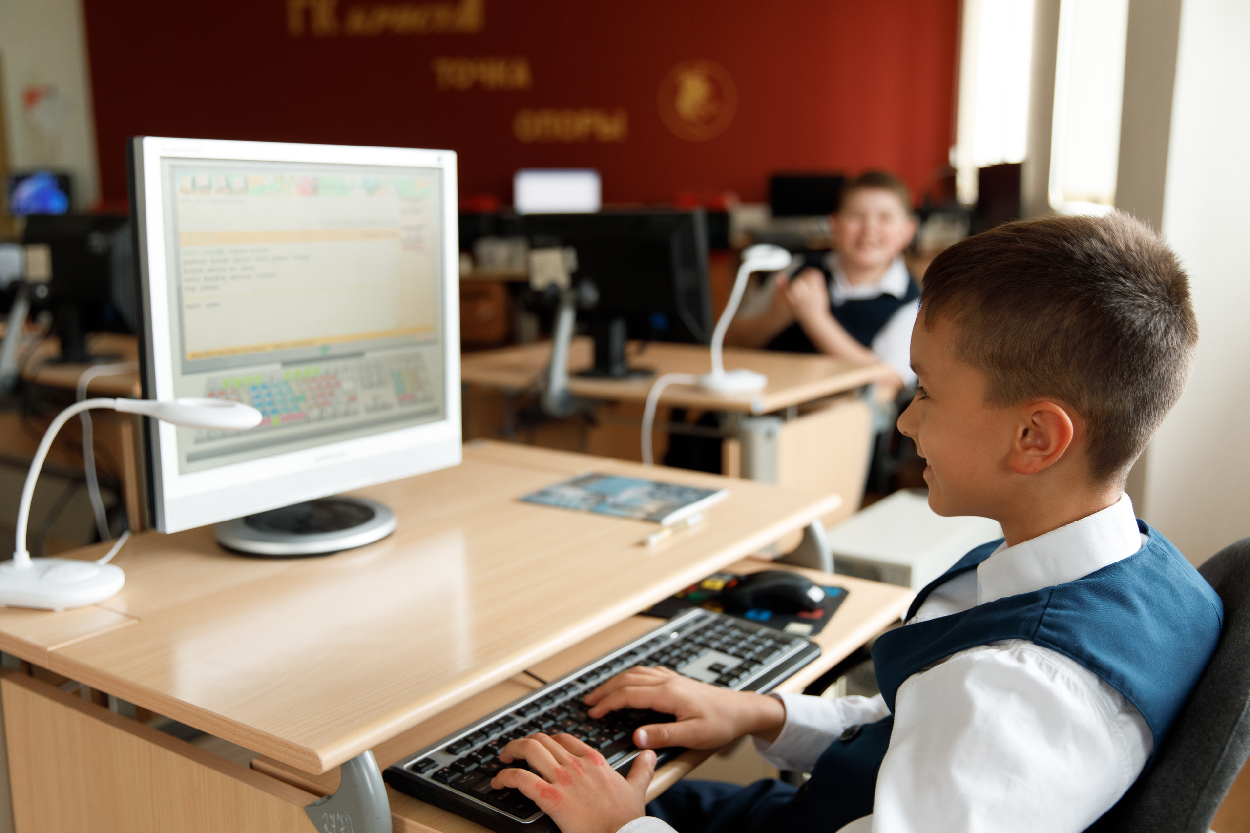 Школа «Кристалл» | 2 класс. Свадебный, семейный и школьный фотограф в Сызрани Максим Баталов