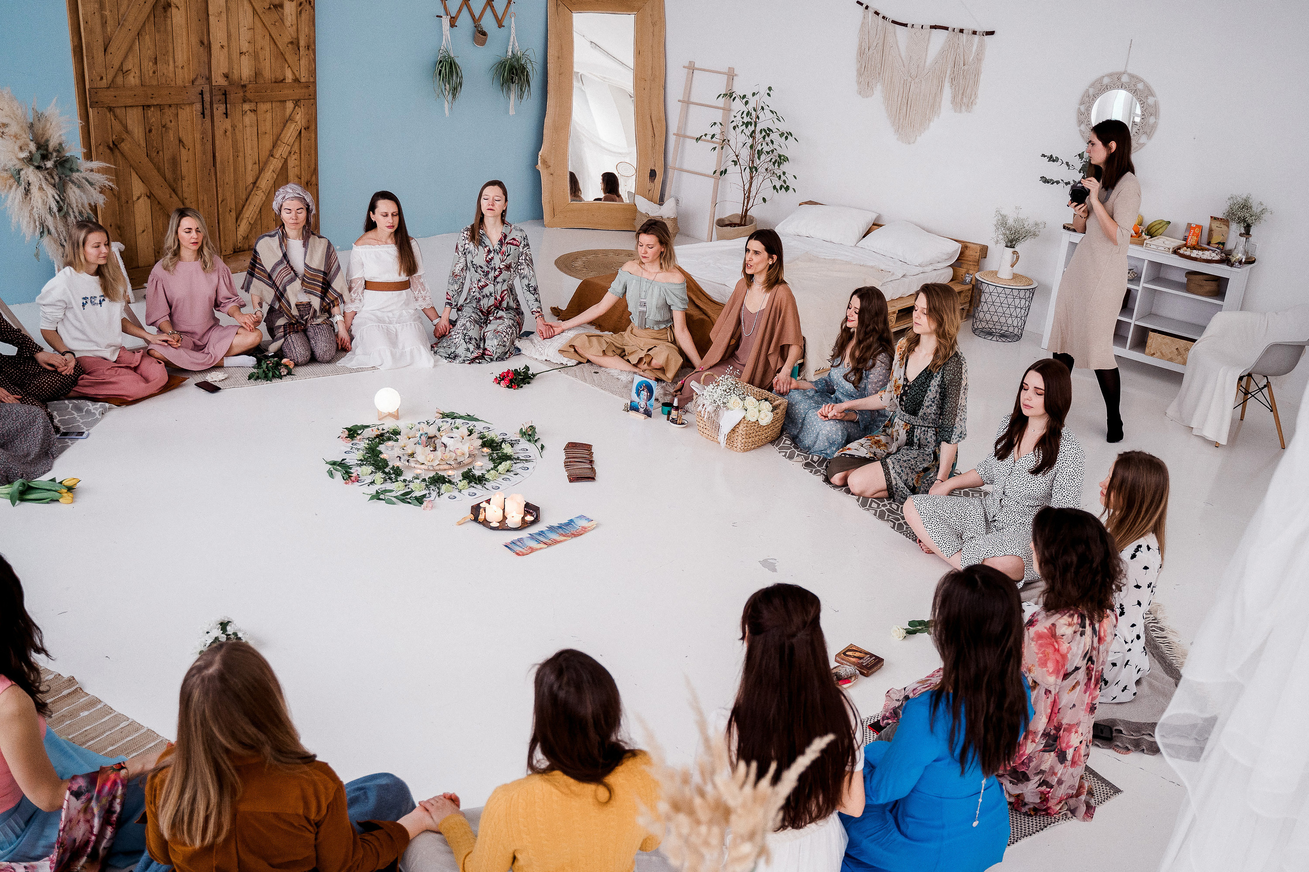 Репортажная съемка мероприятия — женский круг. Бизнес портрет в Москве — фотограф Елена Назаренко