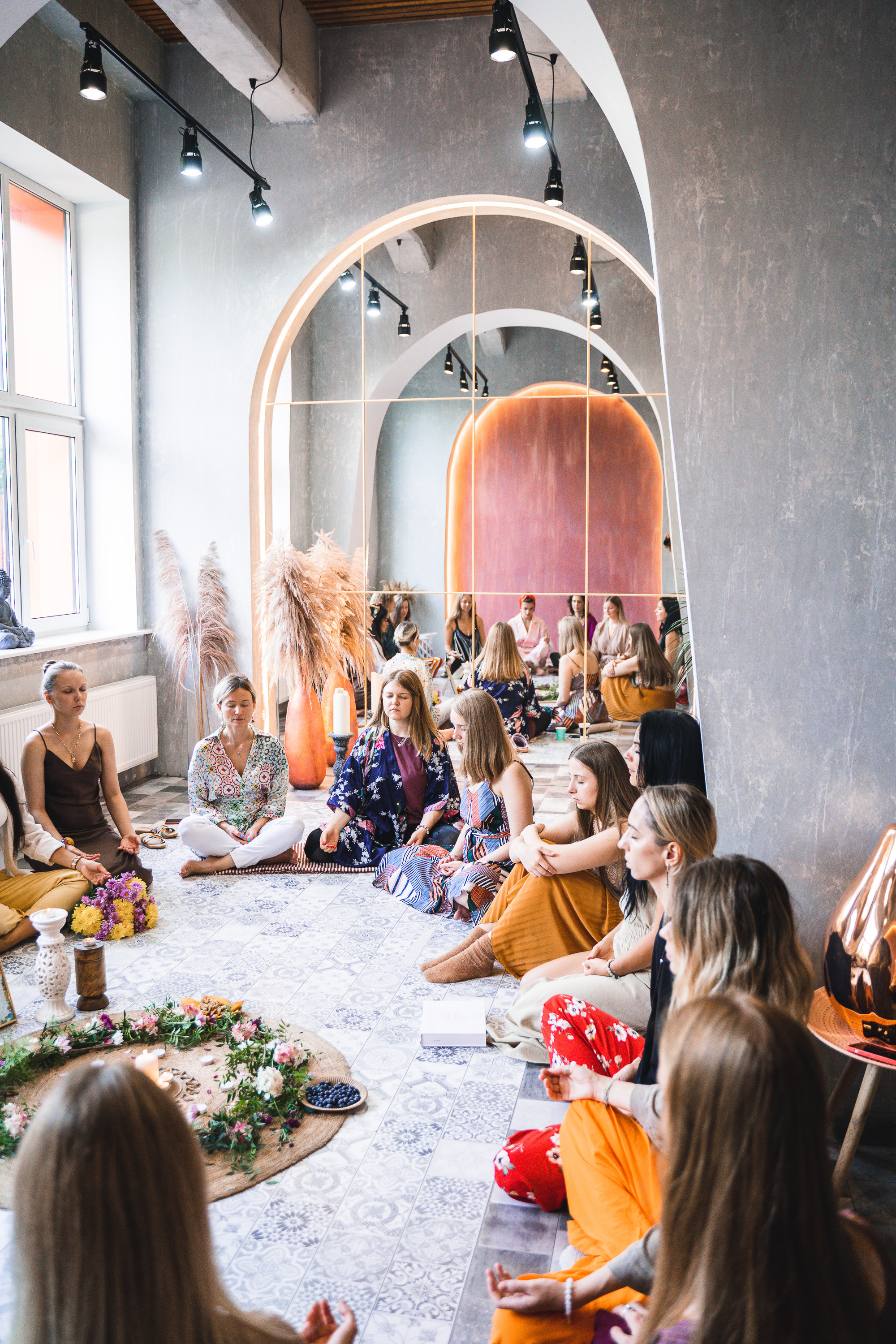 Репортажная фотосессия для ведущей женских кругов. Бизнес портрет в Москве — фотограф Елена Назаренко