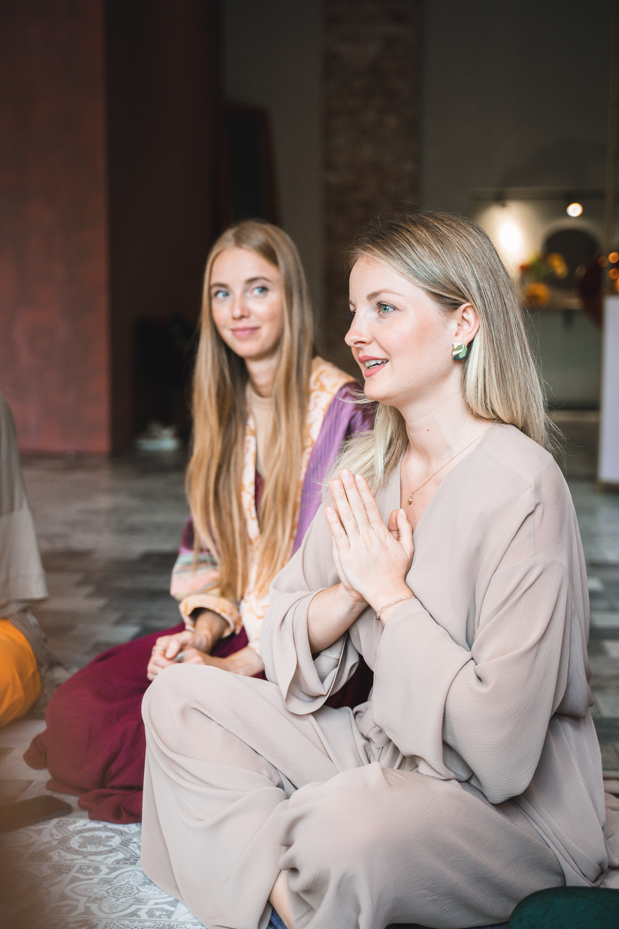 Репортажная фотосессия для ведущей женских кругов. Бизнес портрет в Москве — фотограф Елена Назаренко