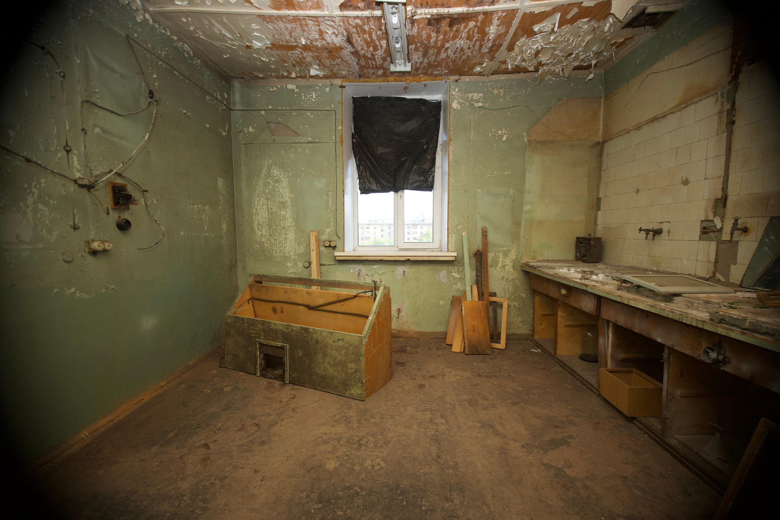 Котельная. Кино в НИИ СНЕГИРИ (Very Strong Place) — Москва