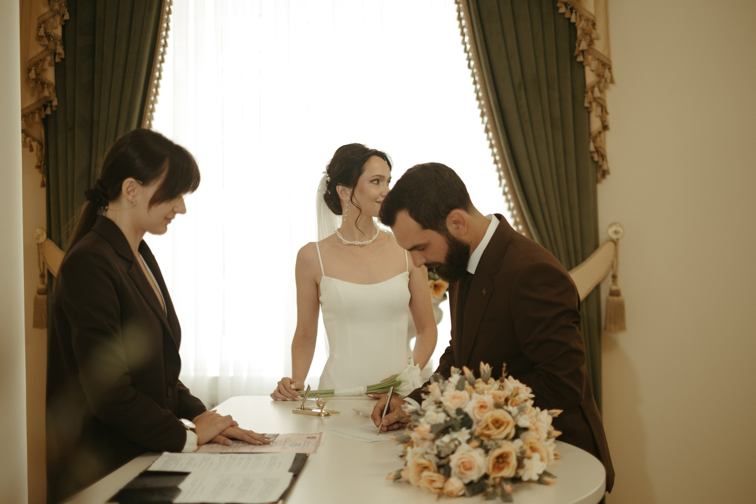 Андрей и Юлия. Свадебный фотограф Денис Ожигин в Краснодаре и крае. Эмоциональная и стильная съемка вашего дня