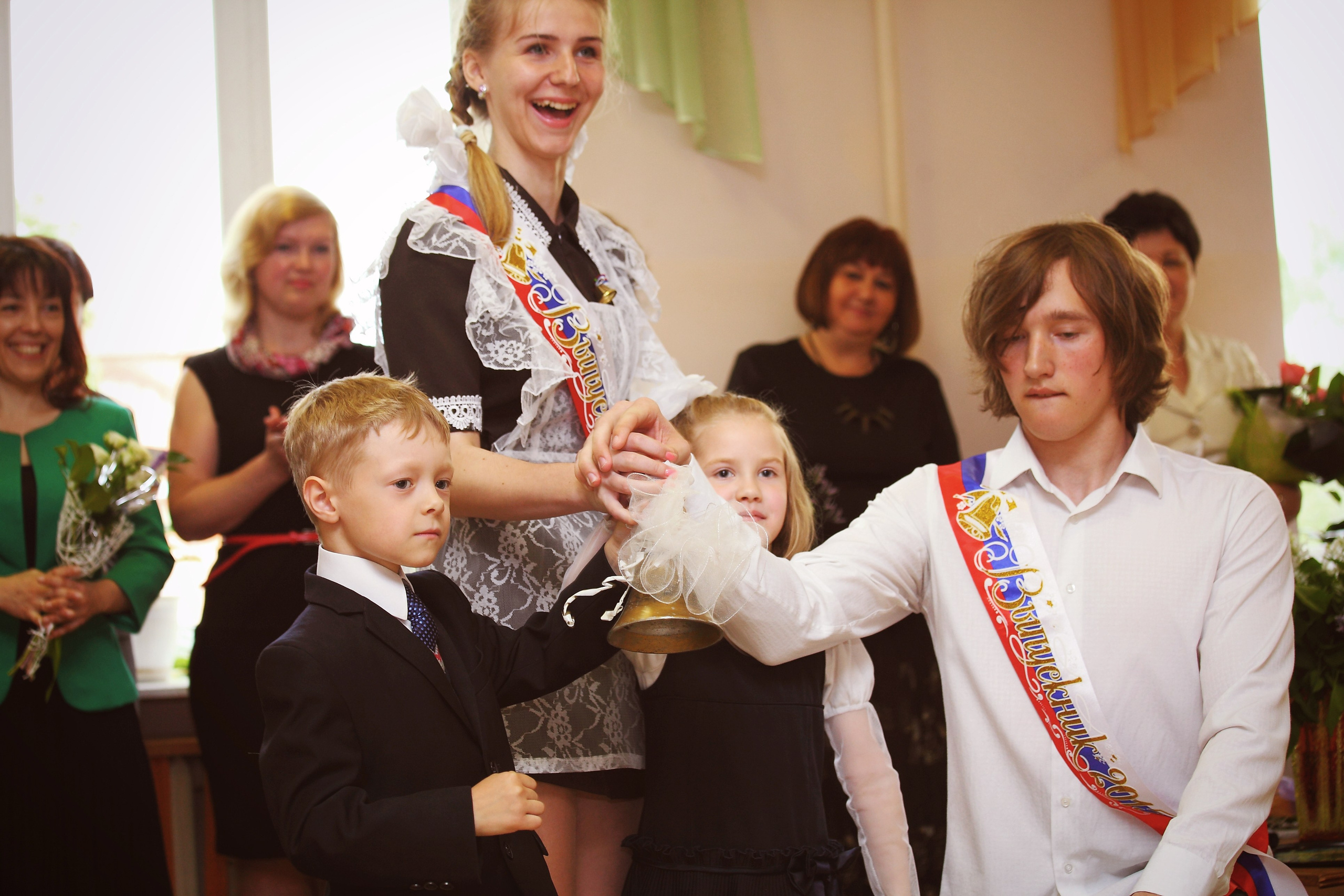 Портфолио фотографа на последний звонок. Свадебный и репортажный фотограф в Ярославле и Санкт-Петербурге Роман Микрюков