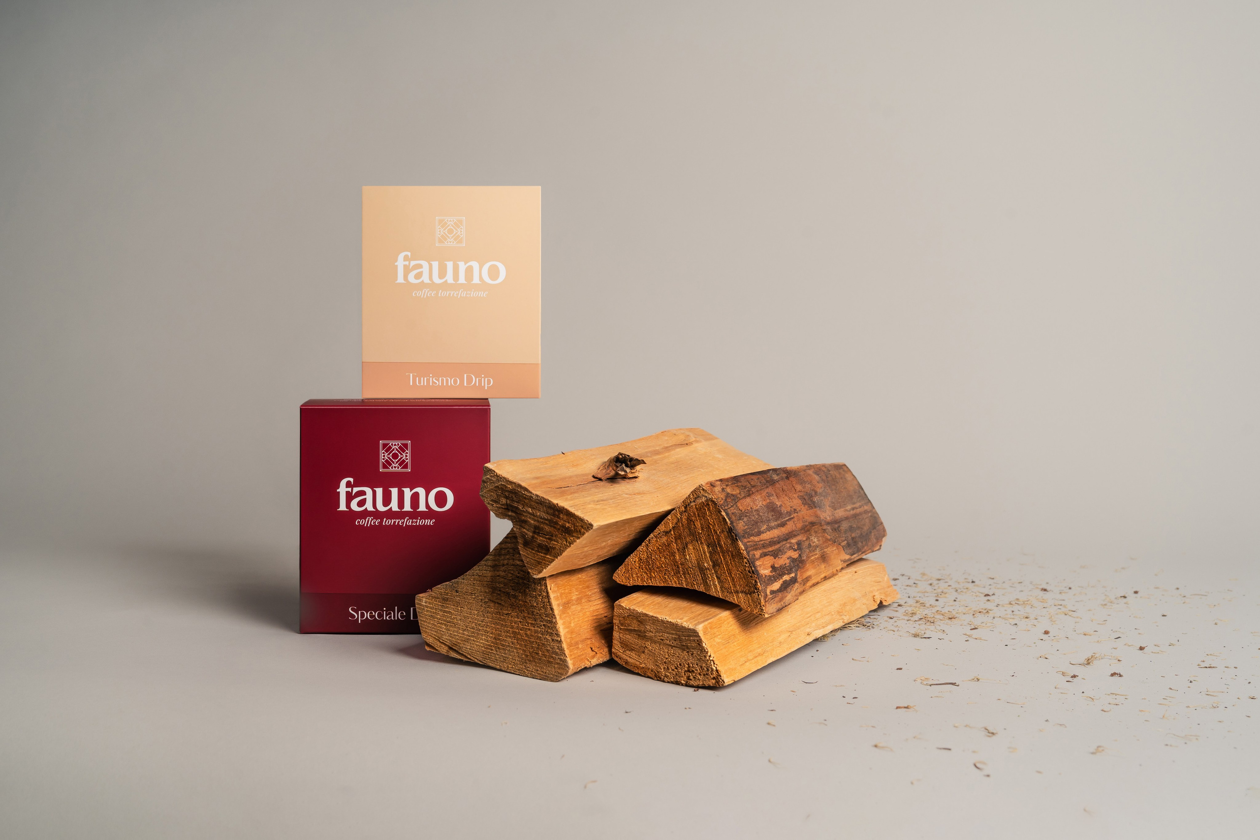 Предметная фотосъёмка для кофейной компании Fauno. Фотограф Илья К. в Москве