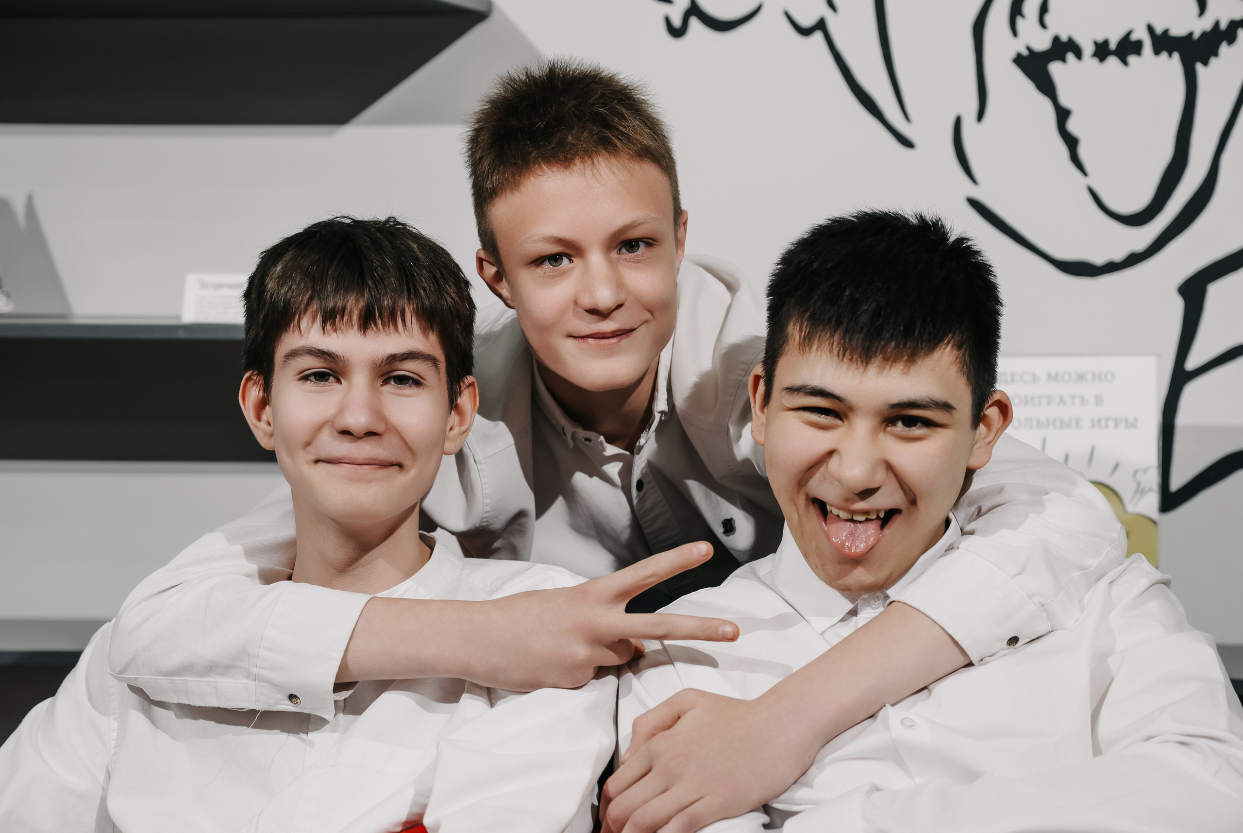 Школьные. Фотограф свадебный, репортажный, индивидуальный, фото для маркетплейсов, брендов, автосалонов