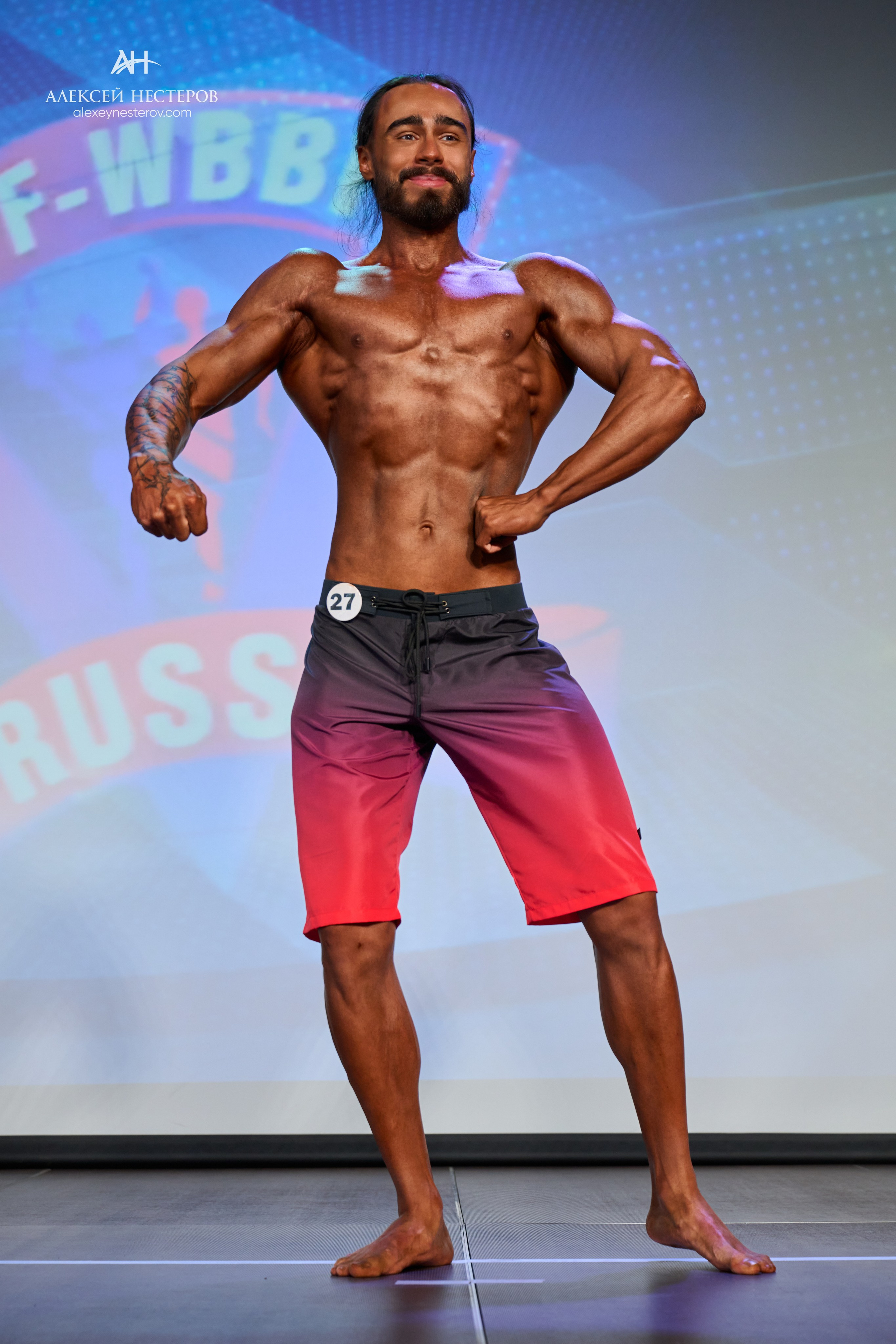 Фото с турнира «Прометей 2, WFF-WBBF Russia» 26 октября 2025. Спортивный фитнес фотограф Алексей Нестеров