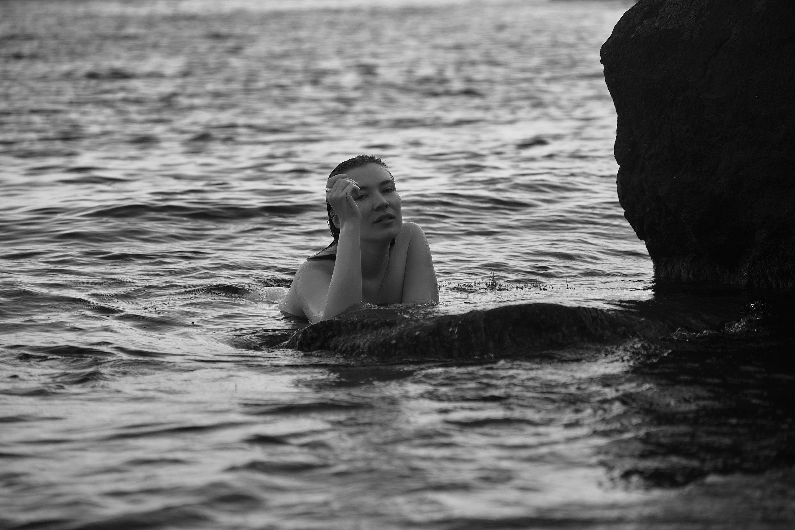 Ню. Фотограф Александр Кудинов, Крым: Легкие съемки, живые эмоции