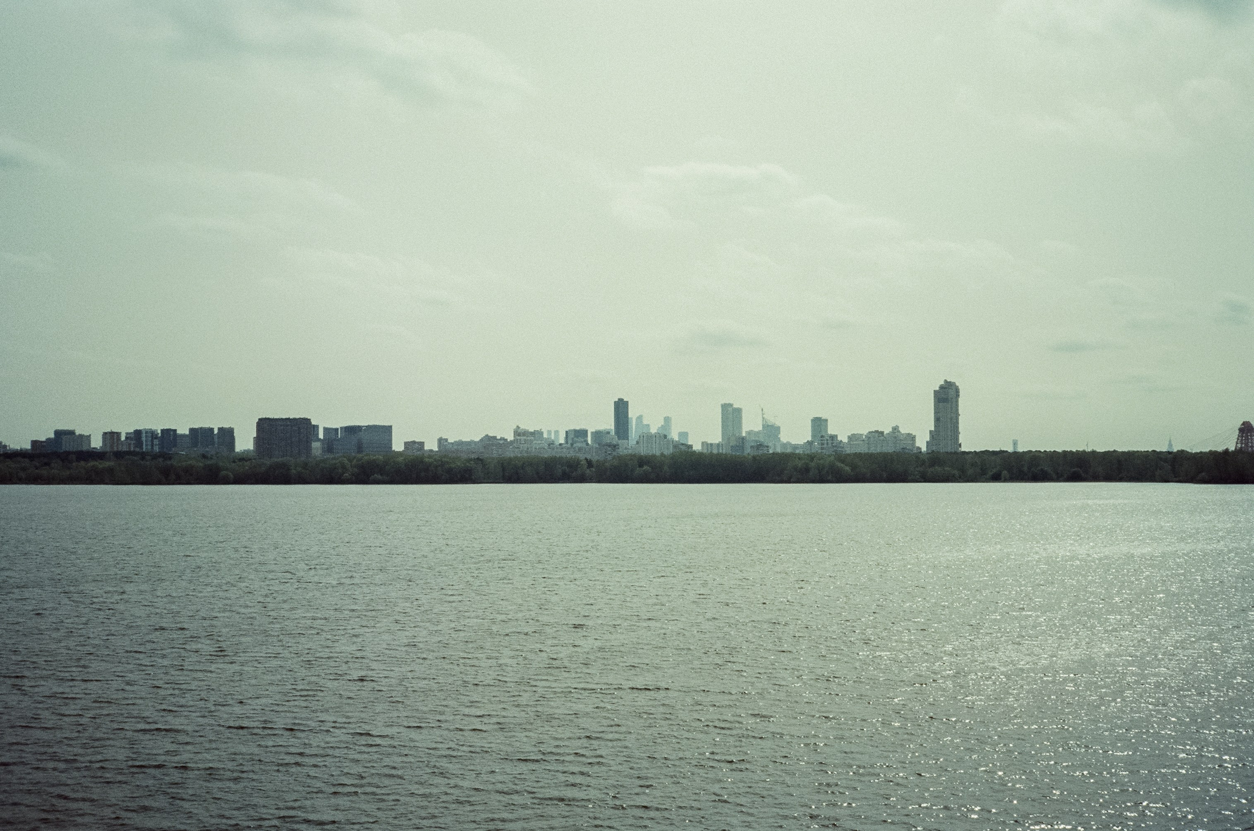 Ricoh 500GS / SFL 200T / Строгино тестовая пленка апрель 2024 г