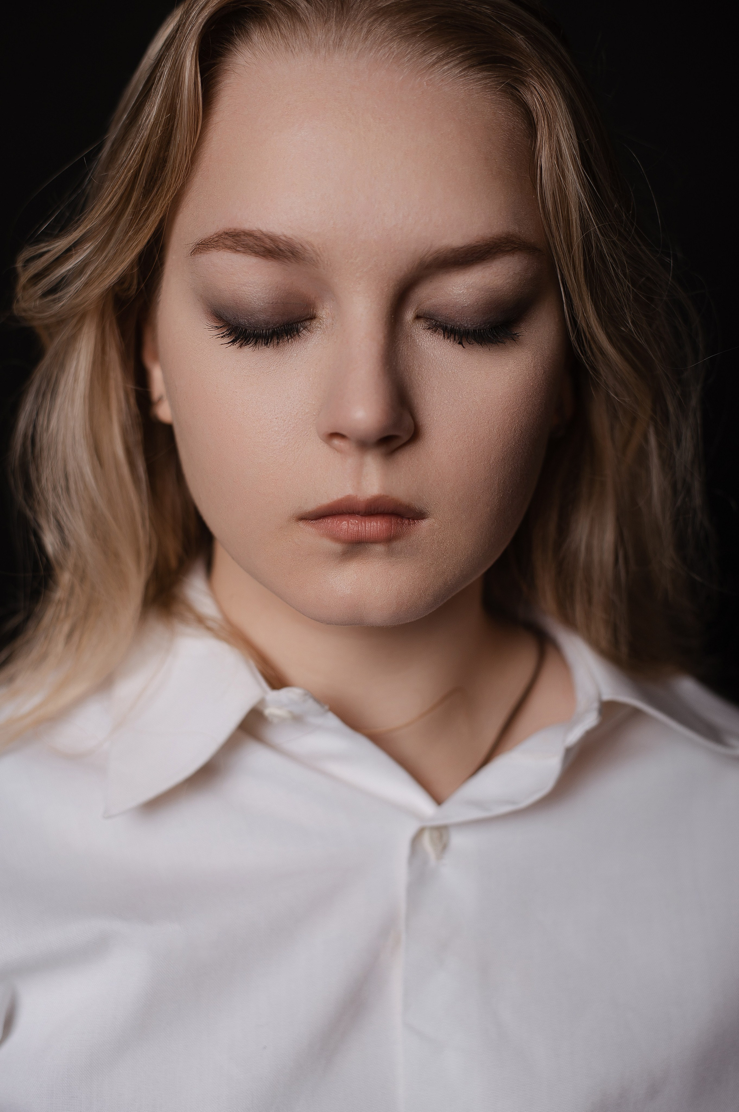 Мария студентка ЯГТИ имени Фирса Шишигина. Портреты. Свадебный фотограф в Ярославле Денис Медоваров