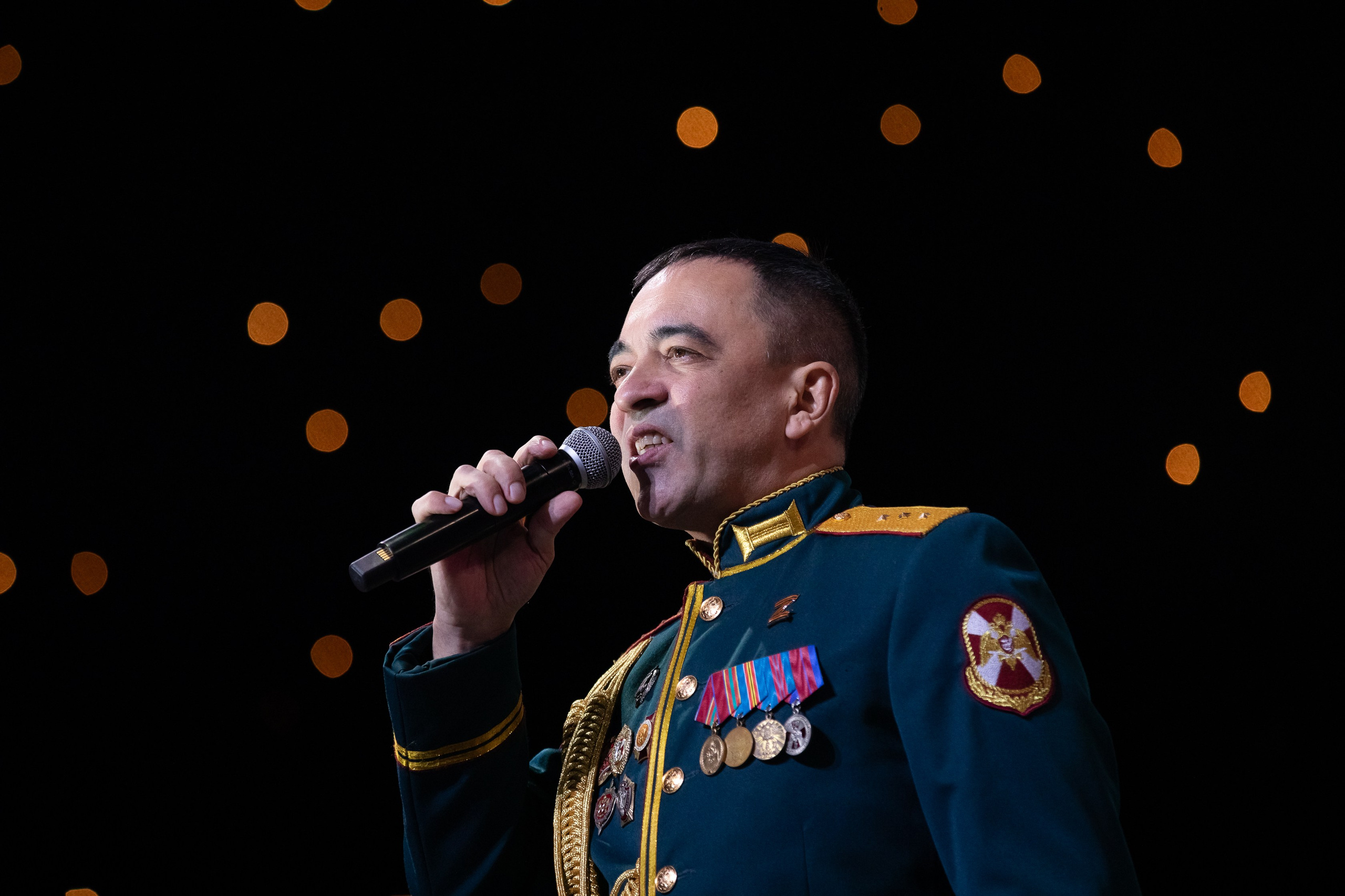 Кадетский бал. VICTOR SAPOZHNIKOV