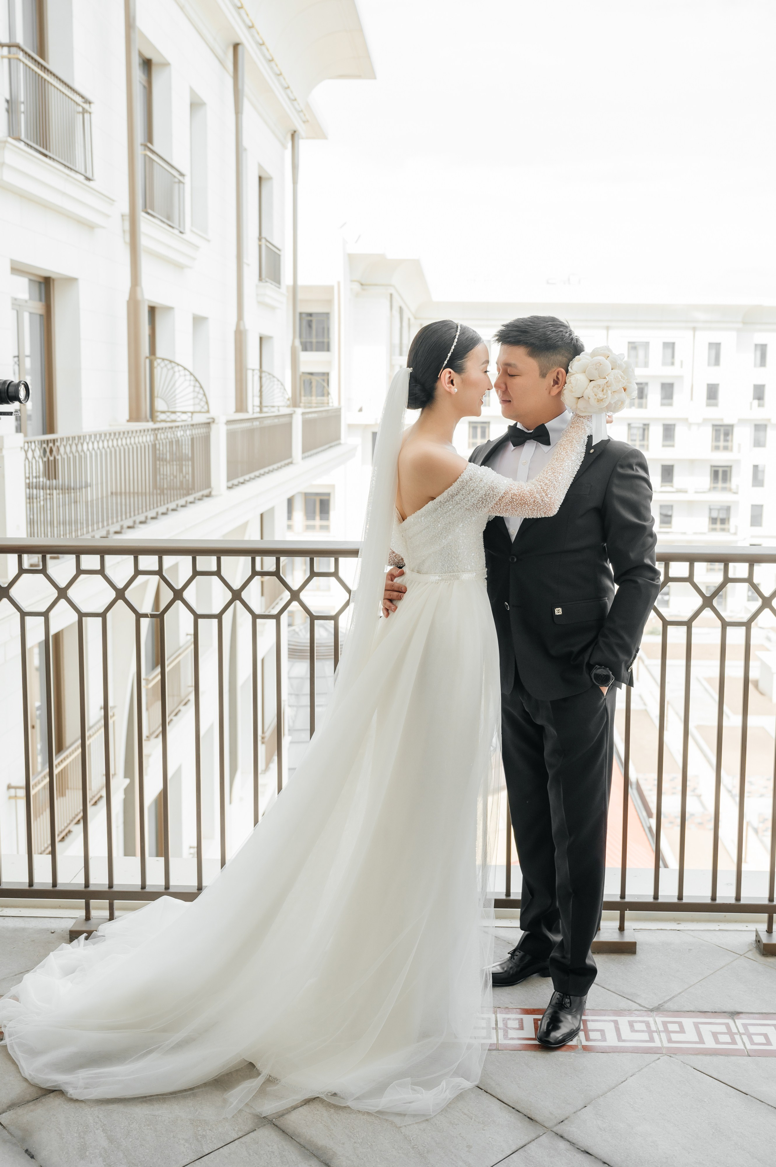 ZHUMAZHAN & SYMBAT. HOME