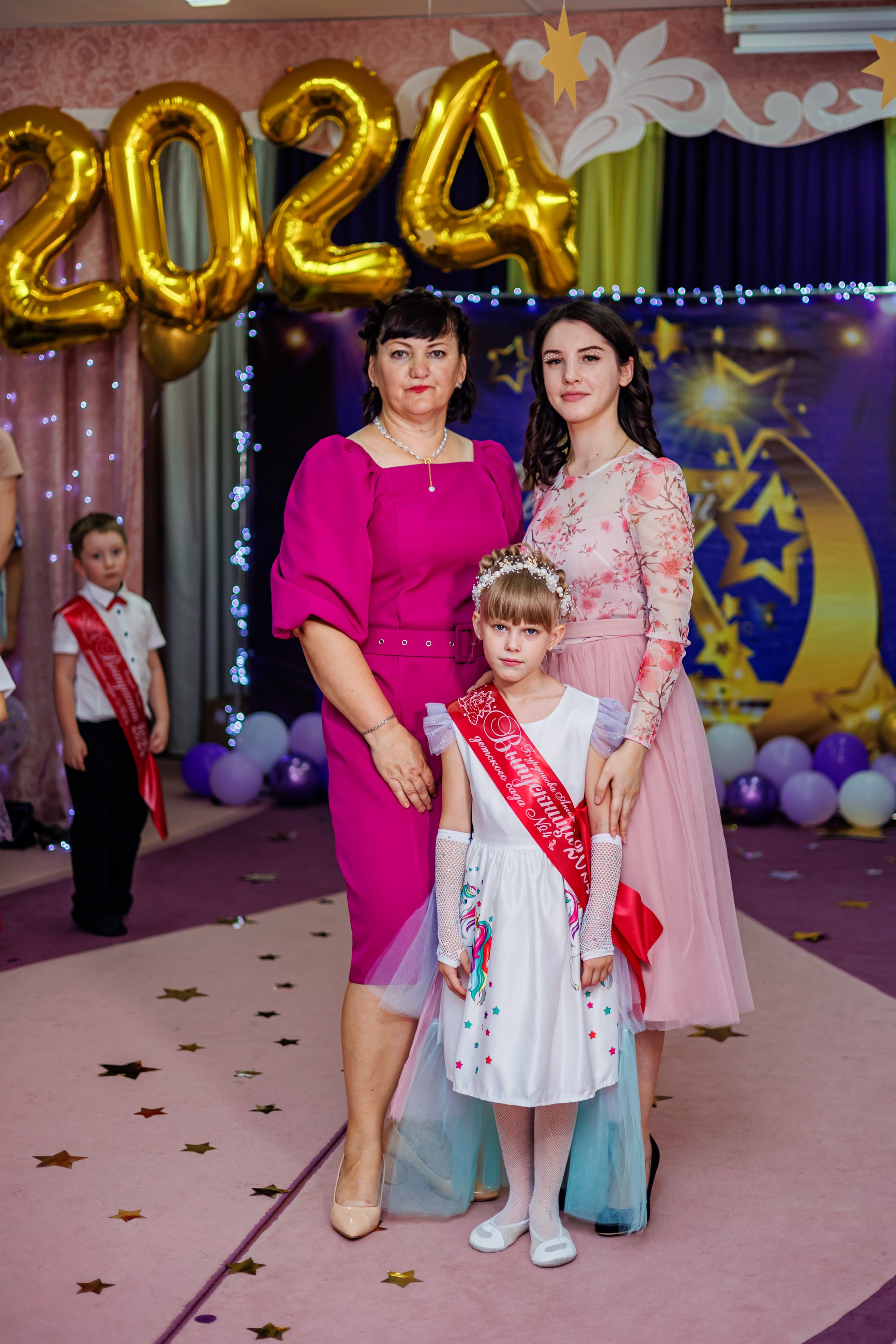 Выпускной в саду 2024. Свадебный и семейный фотограф в Армавире