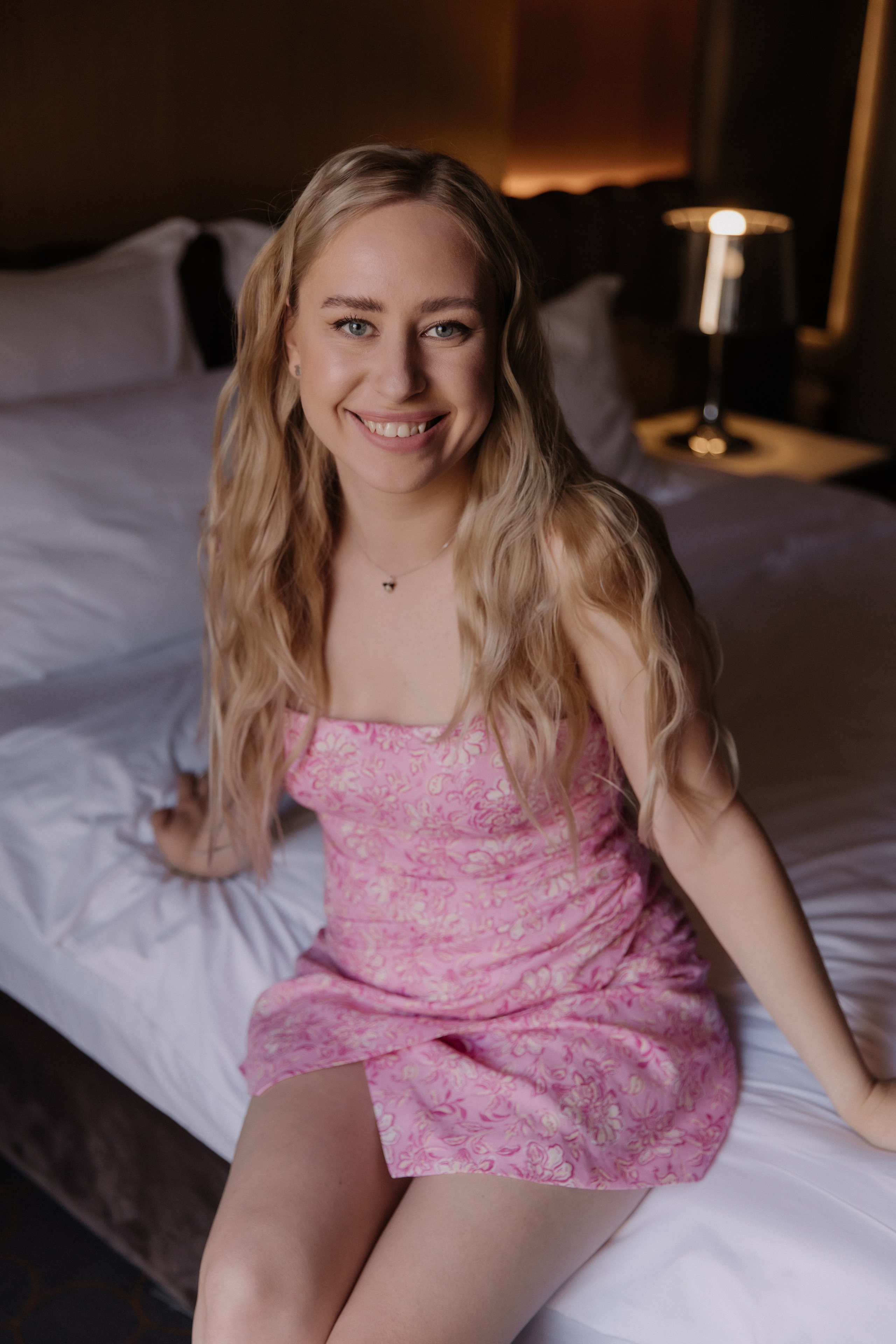 Саша. Фотодень в отеле. Семейный и свадебный фотограф в Москве и Зеленограде Пилипенко Юлия