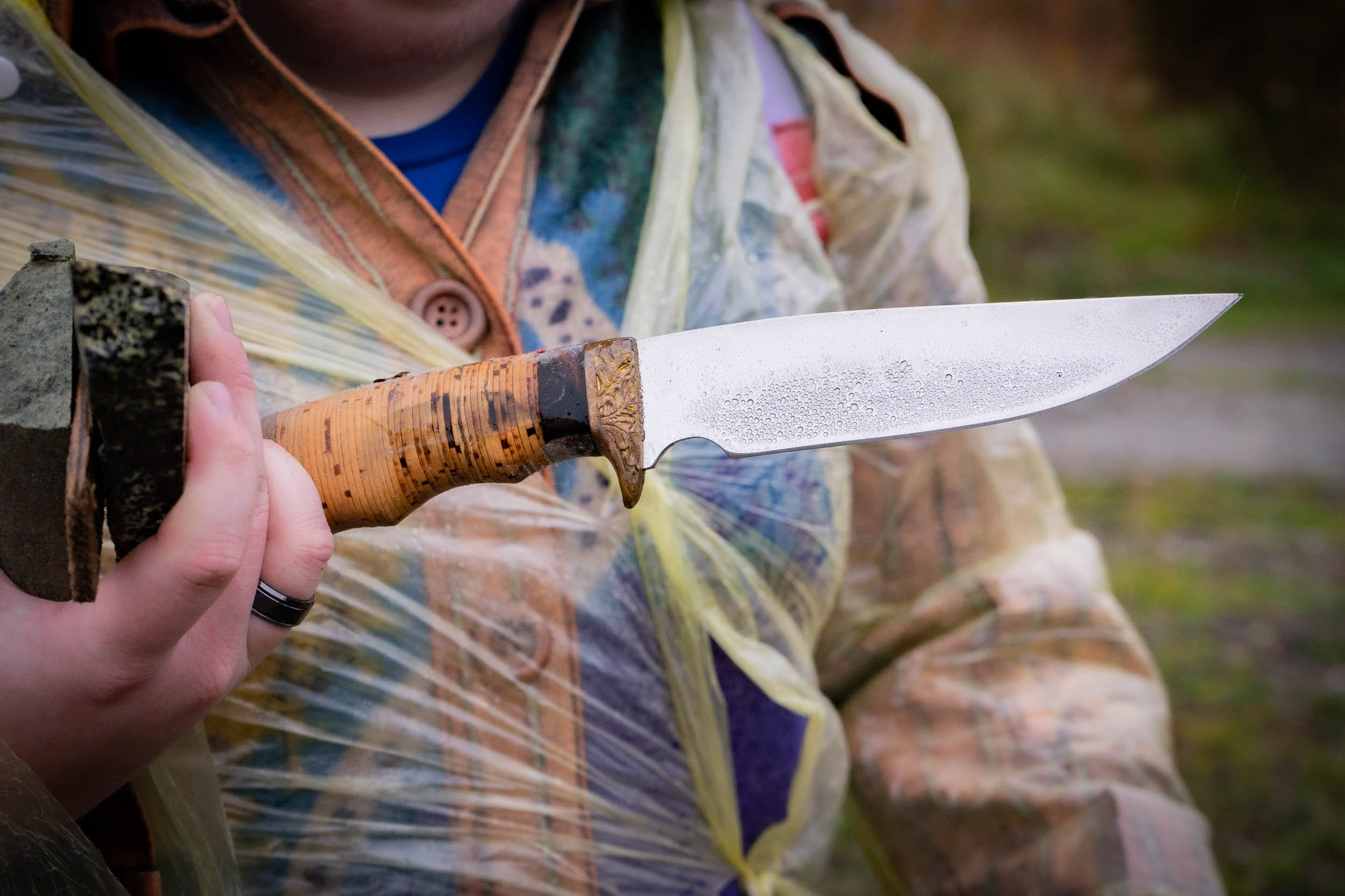 Уборка перрона п.Полярный, станция «110 км». Фотограф Екатерина Зорина