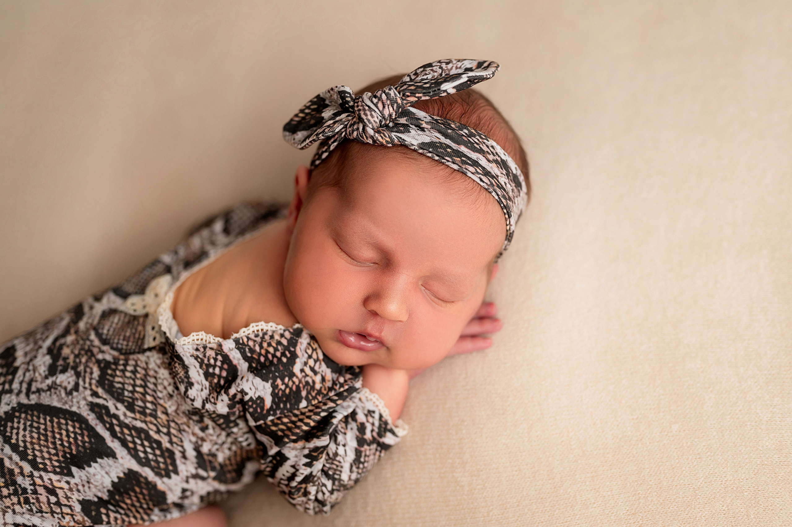 Ксюшенька. Детский и семейный фотограф в Красноярске. Фотосессии новорожденных малышей до 1 месяца