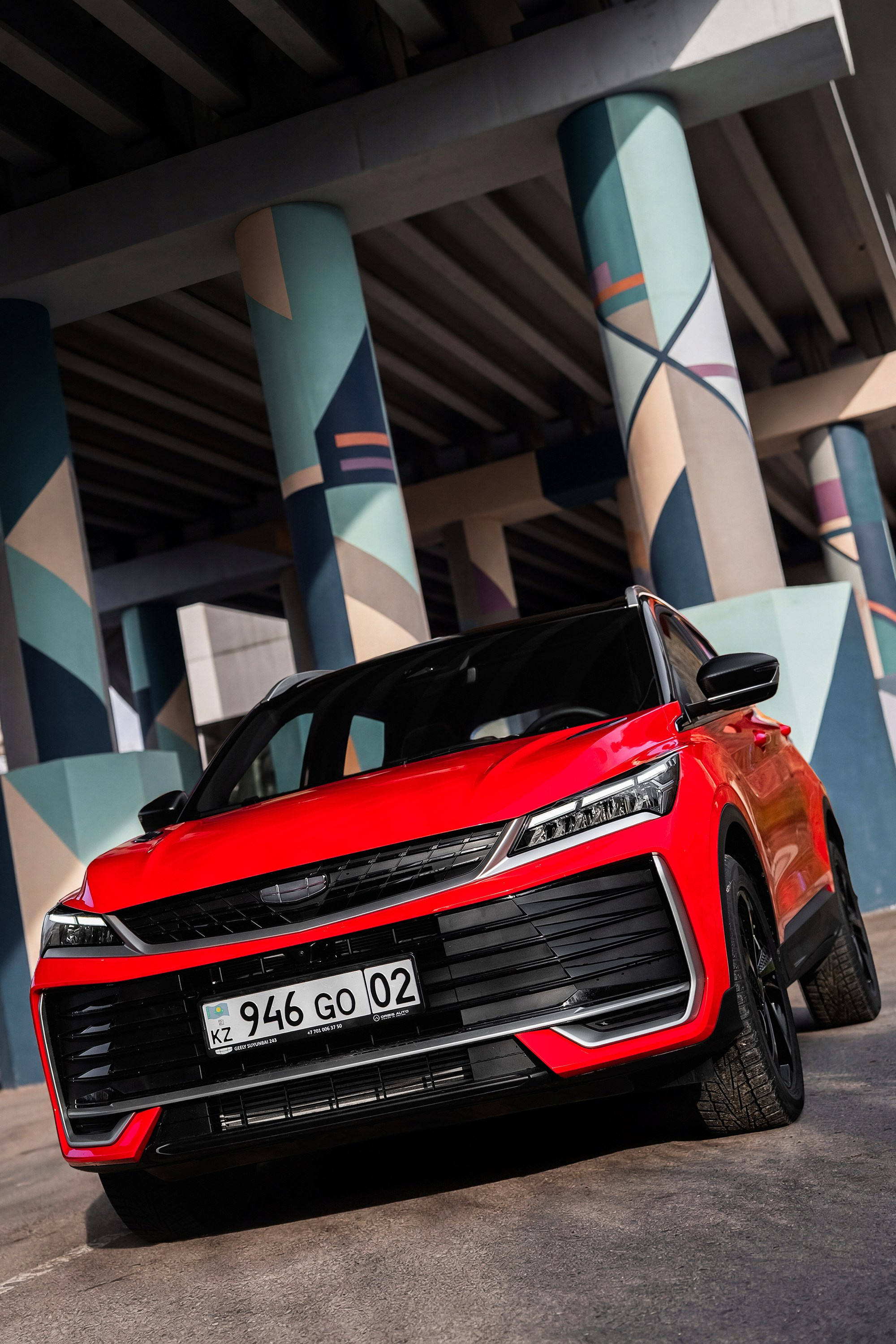 Geely Coolray 2025. Рекламный и портретный фотограф в Алматы, обучение для фотографов — Равиль Абушаев