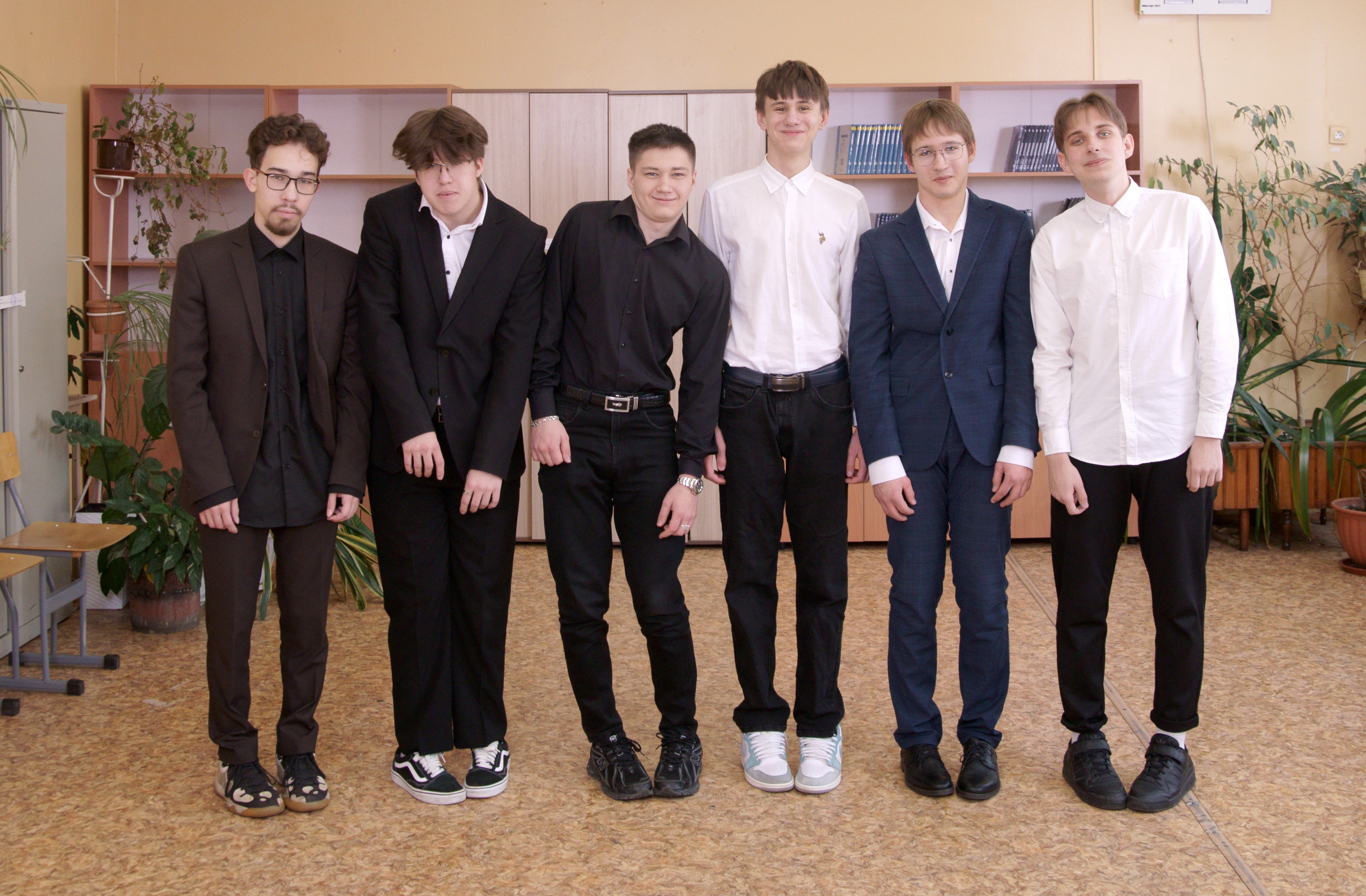 Школьная фотосессия выпускников 9,11 классов в Иркутске