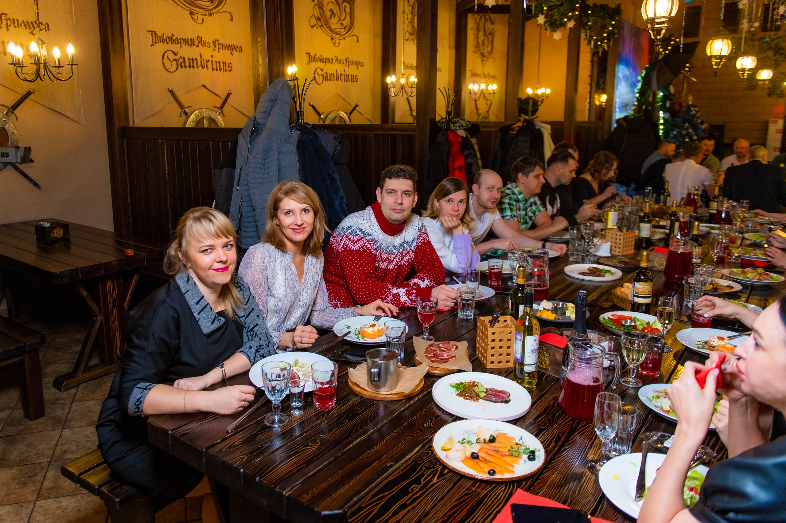 Новогодний корпоратив в пивоварне Яна Гримуса. ProfotoNK