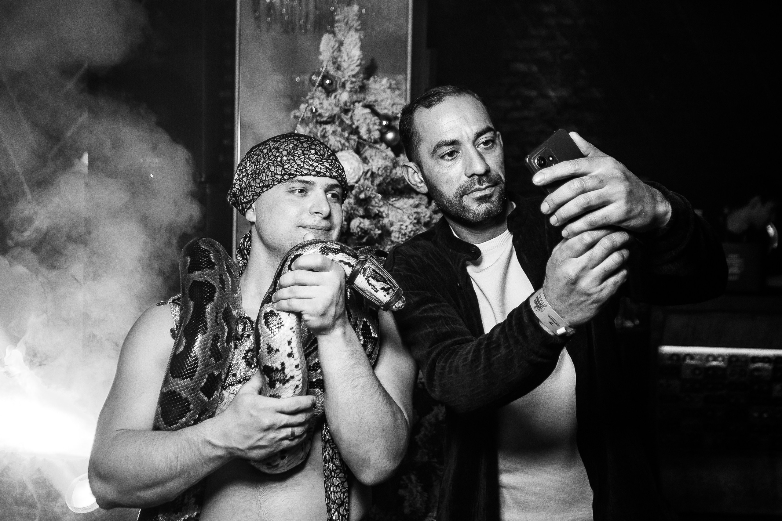 Новогодняя ночь_Santa Barbara_Симферополь_31.12.2024. Аминов Руслан | Фотограф