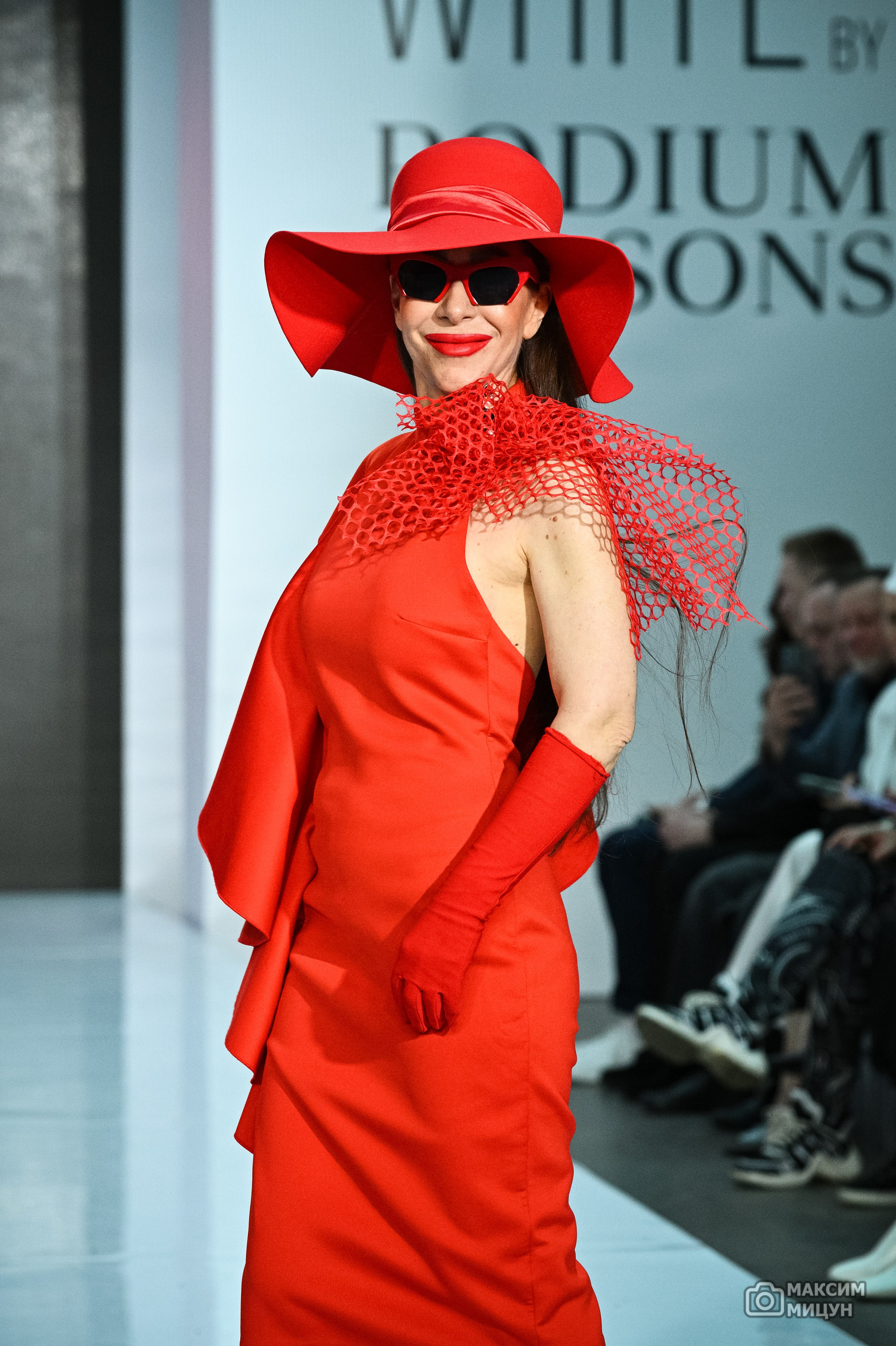 Модные показы. Фотограф Максим Мицун. Портрет, свадьба, репортаж, каталог